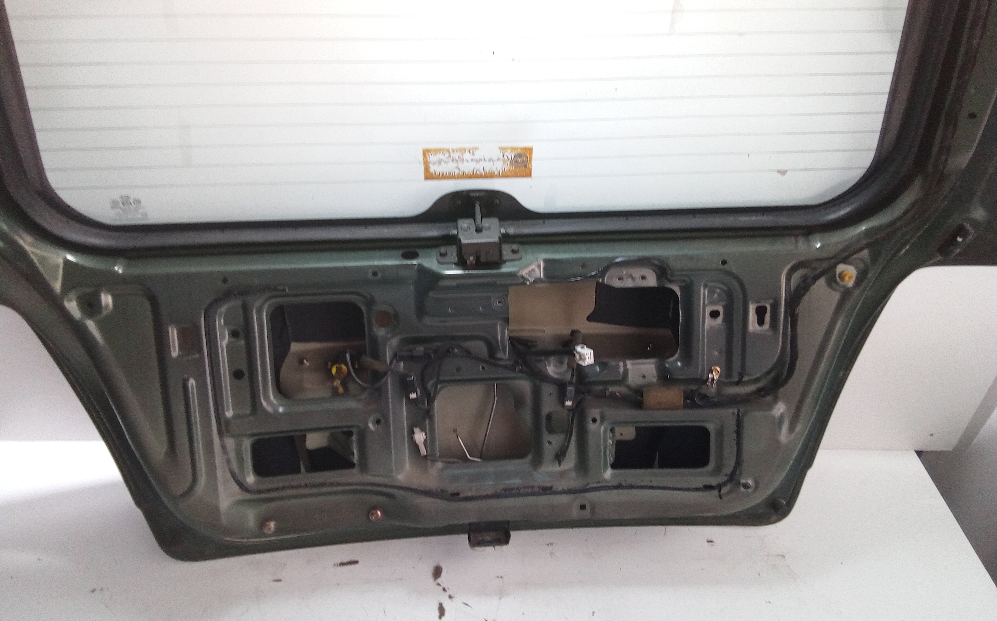 Portellone Posteriore per Kia Sorento 1 Serie (2002 - 2006)