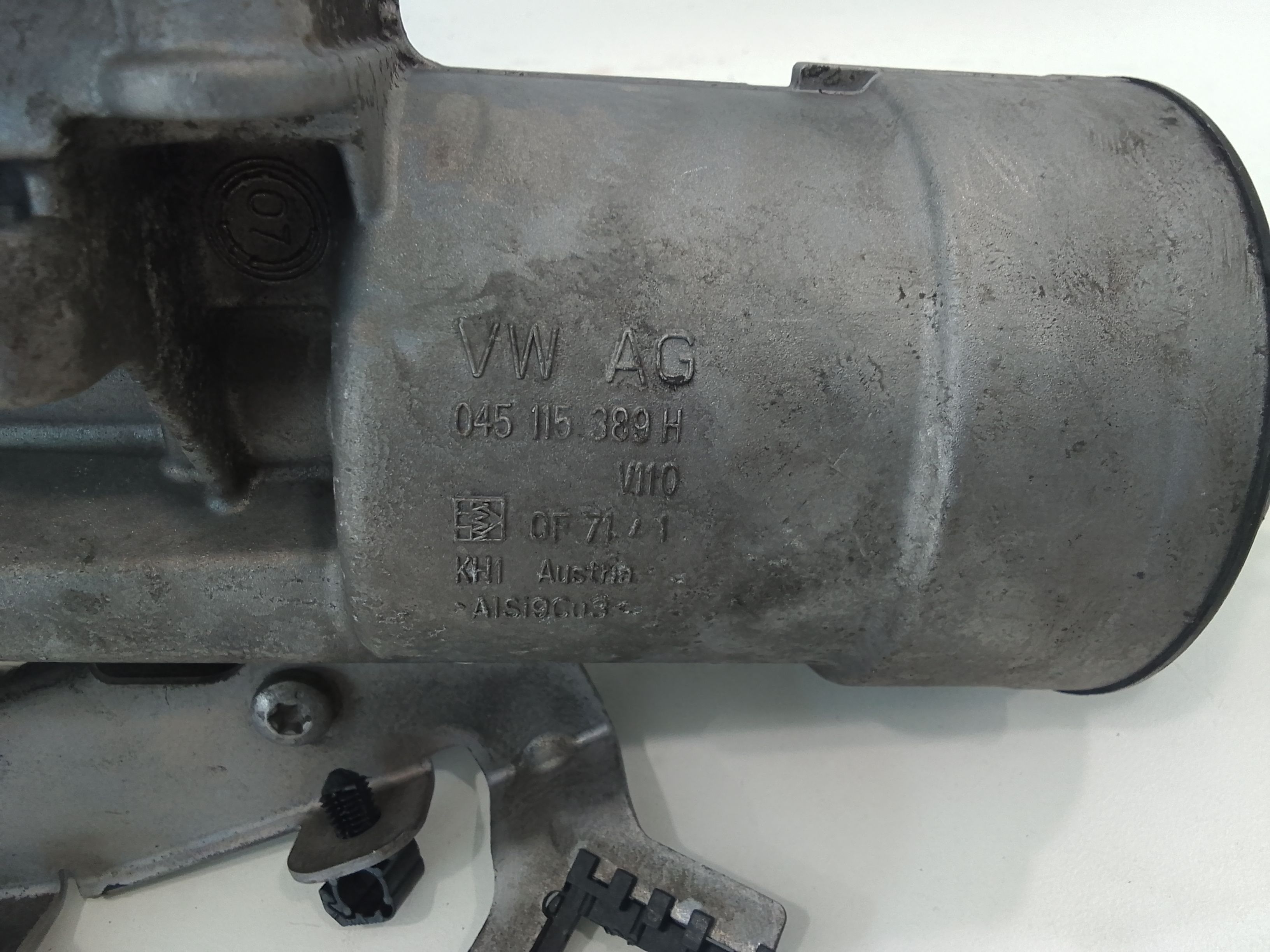 Supporto filtro olio per Volkswagen Golf 6  Vi Variant (08>12) (2008 - 2012)