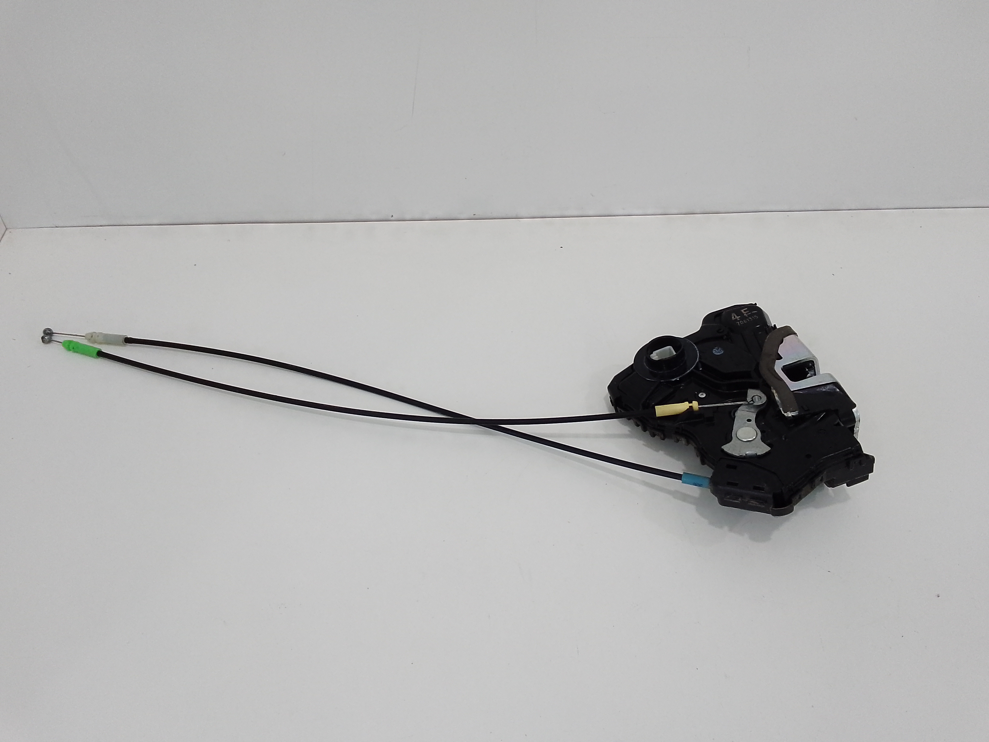 Serratura Anteriore Destra per Toyota Rav4 4 Serie (2005 - 2009)