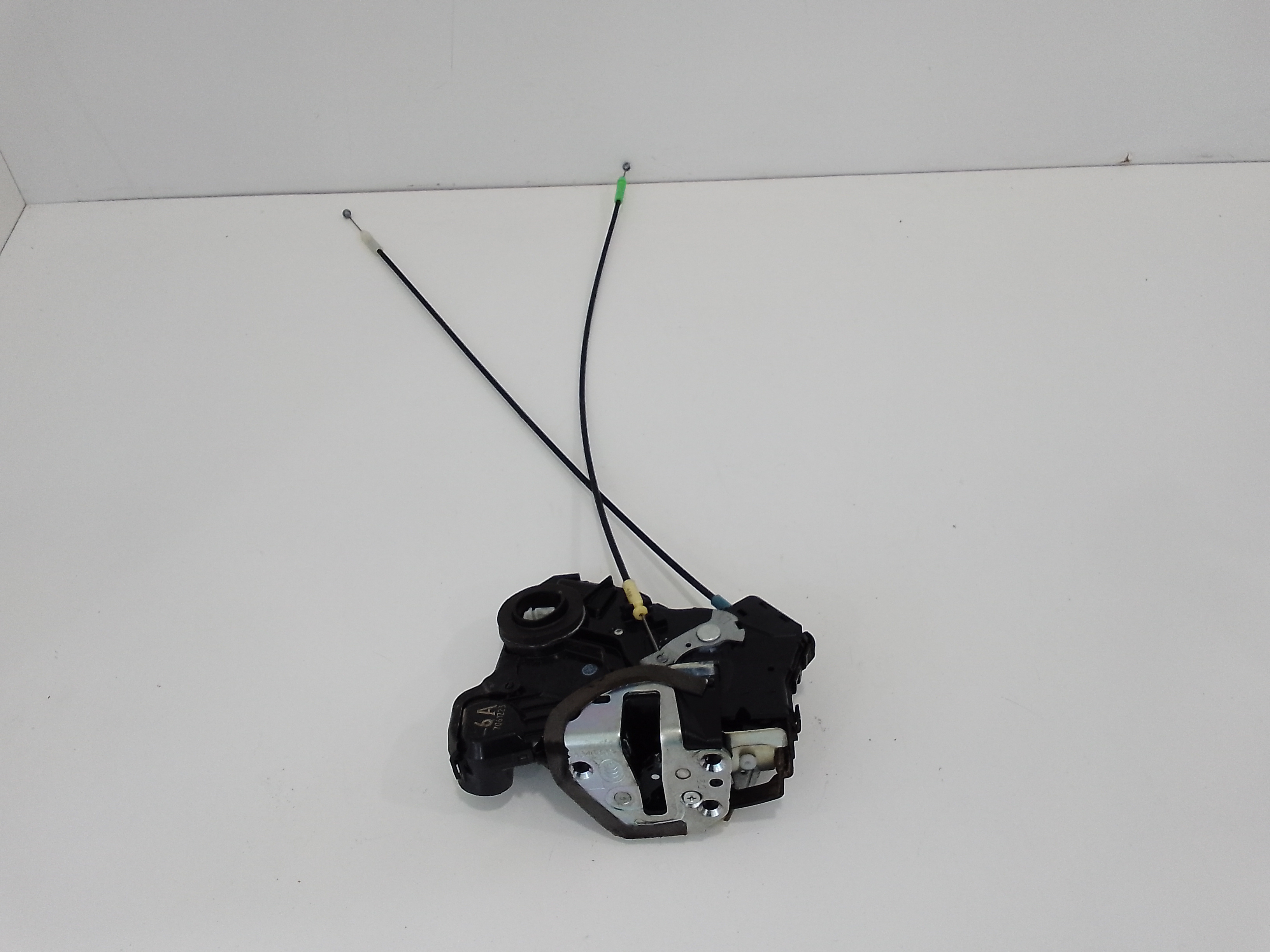 Serratura Anteriore Sinistra per Toyota Rav4 4 Serie (2005 - 2009)