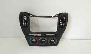 Mascherina centrale cruscotto per Toyota Yaris Verso Serie (03>07) (2003 - 2007)