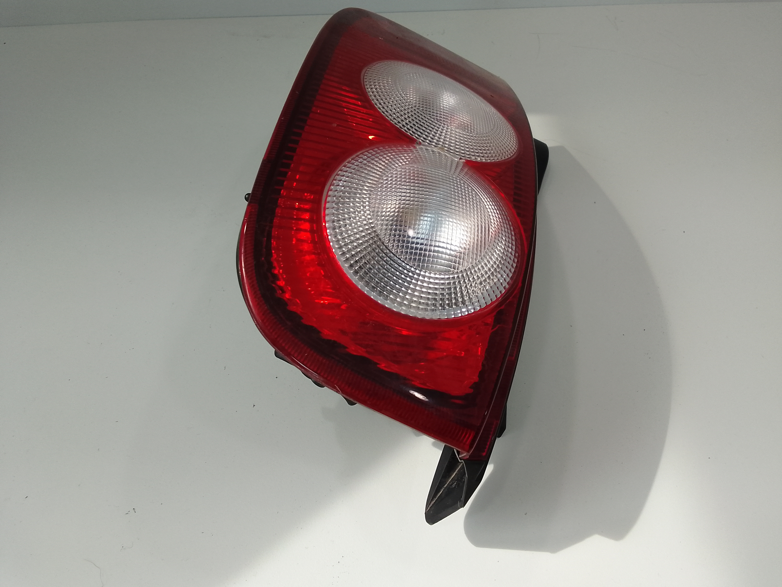 Stop fanale posteriore Destro Passeggero per Nissan Micra 4 Serie (2003 - 2005)