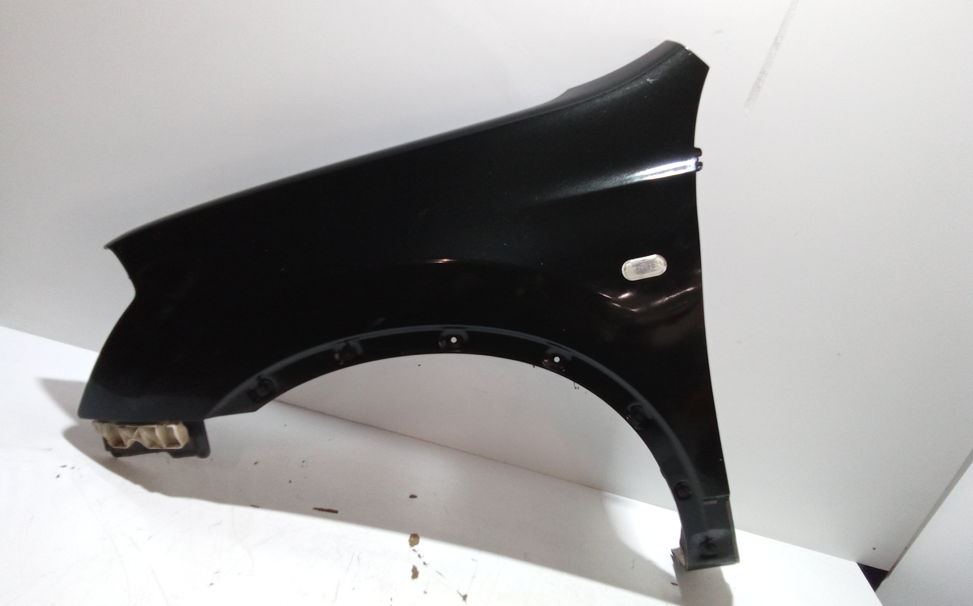 Parafango Anteriore Sinistro per Nissan Qashqai 1 Serie (2006 - 2009)