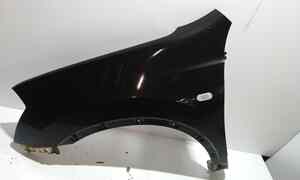 Parafango Anteriore Sinistro per Nissan Qashqai 1 Serie (2006 - 2009)