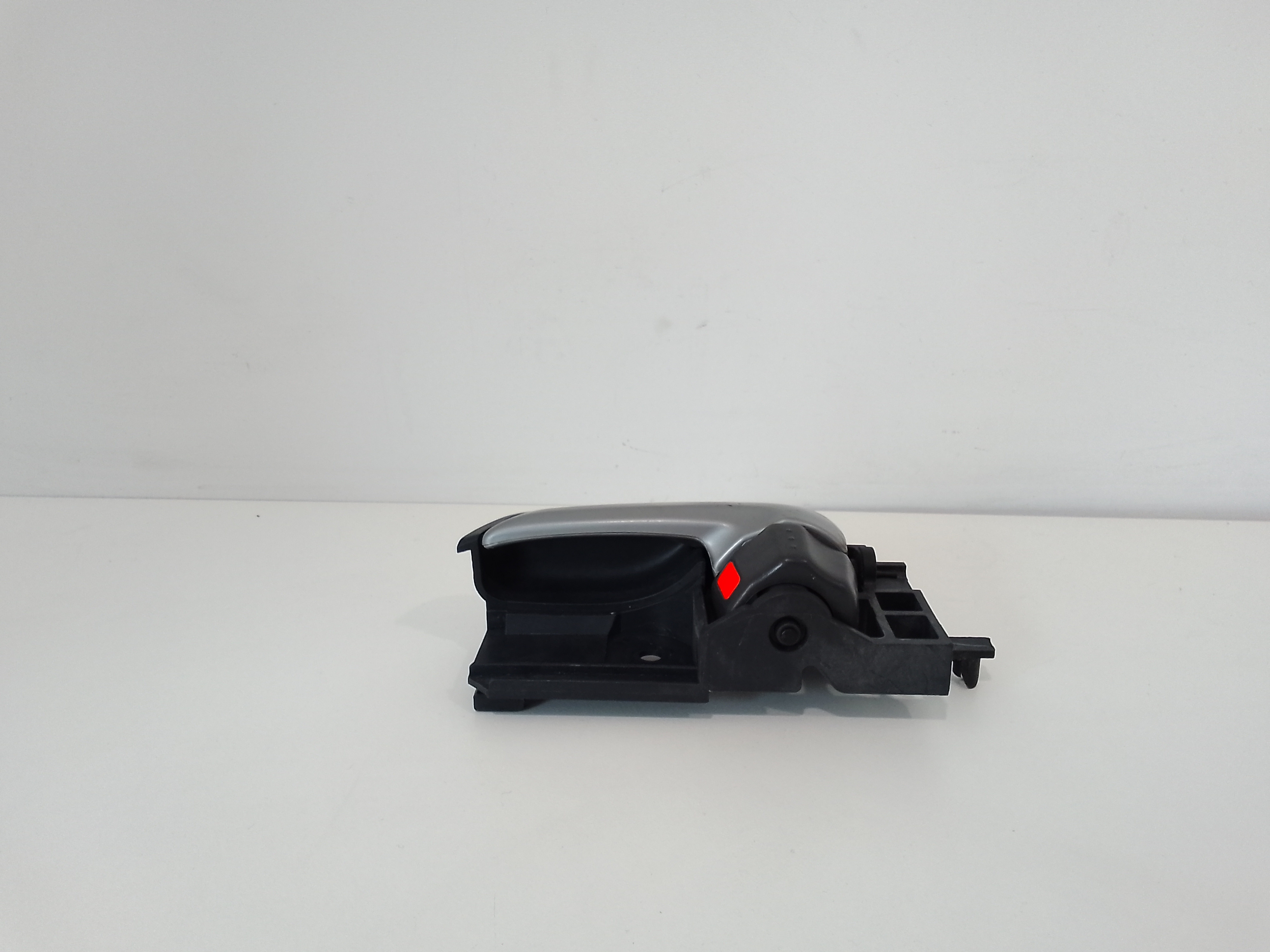 Maniglia interna Posteriore Sinistra per Suzuki Alto 3 Serie (2008 - In produzione)