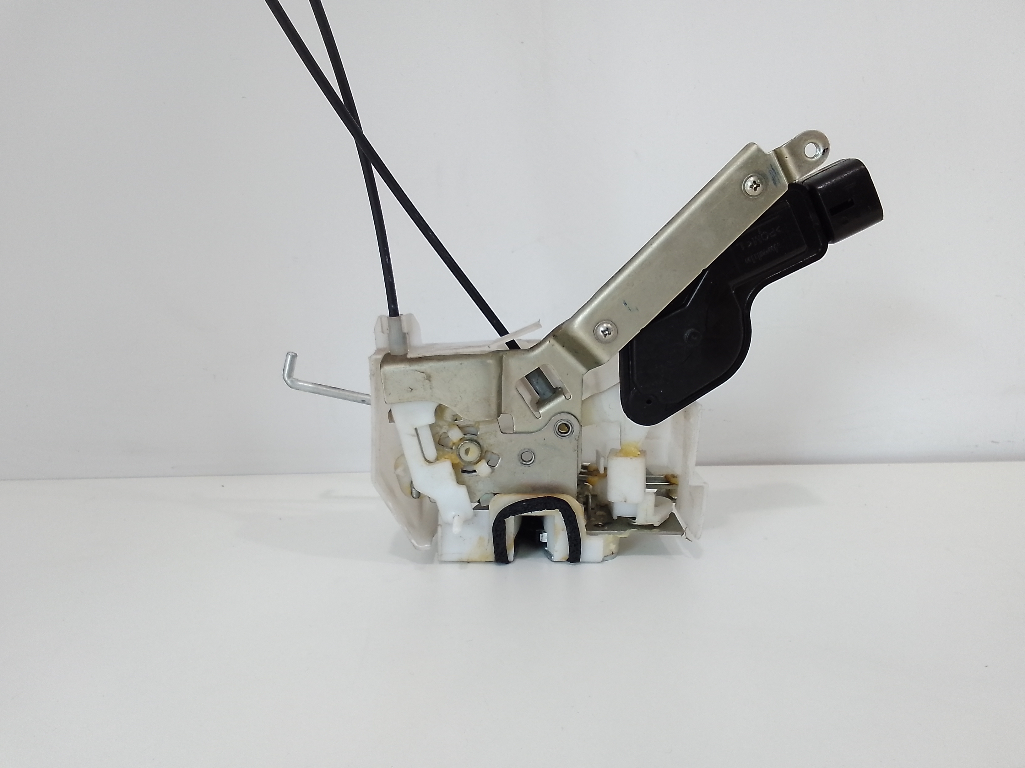 Serratura Posteriore Sinistra per Suzuki Alto 3 Serie (2008 - In produzione)