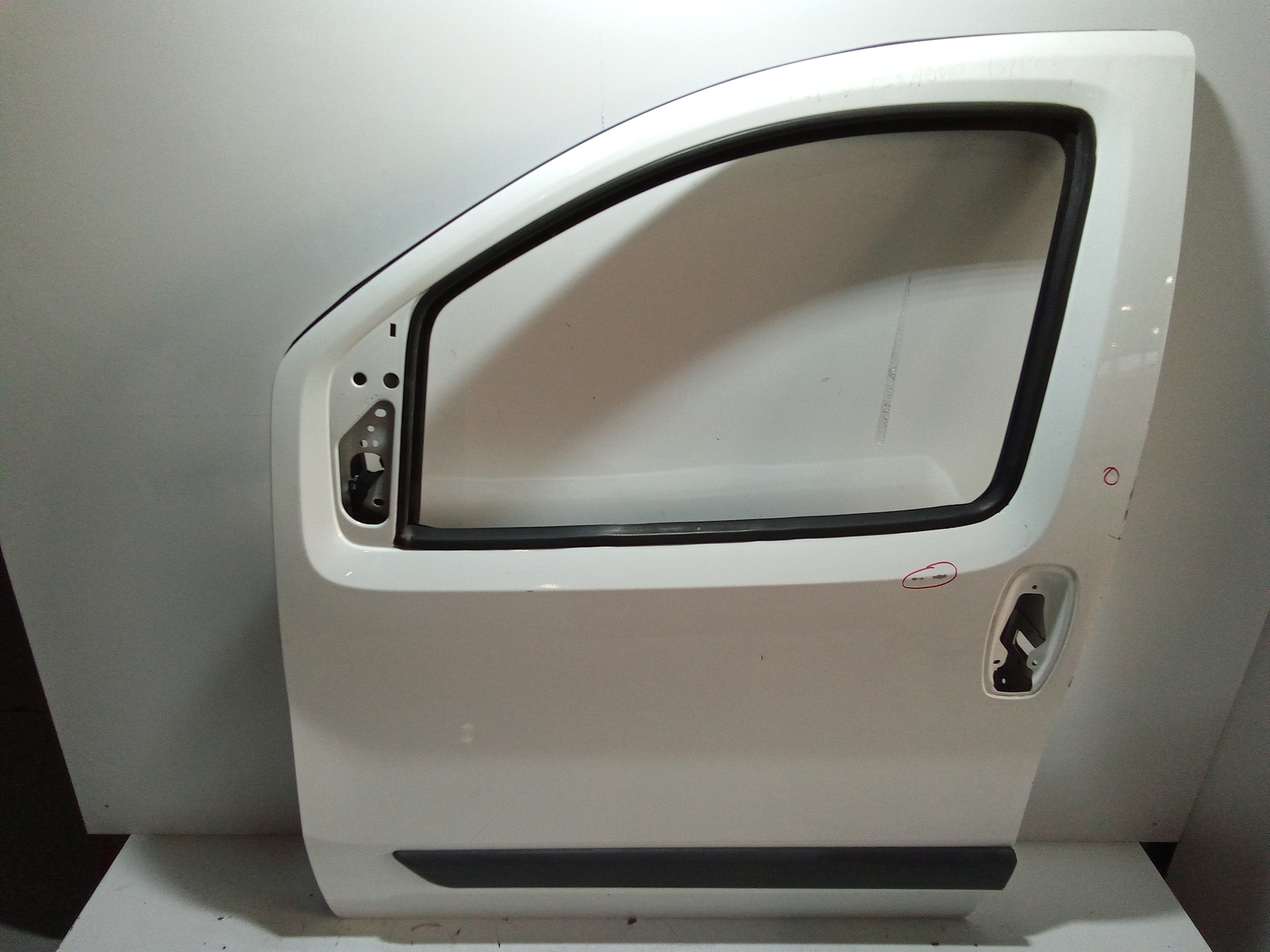 Portiera Anteriore Sinistra per Peugeot Bipper 1 Serie (2007 - In produzione)