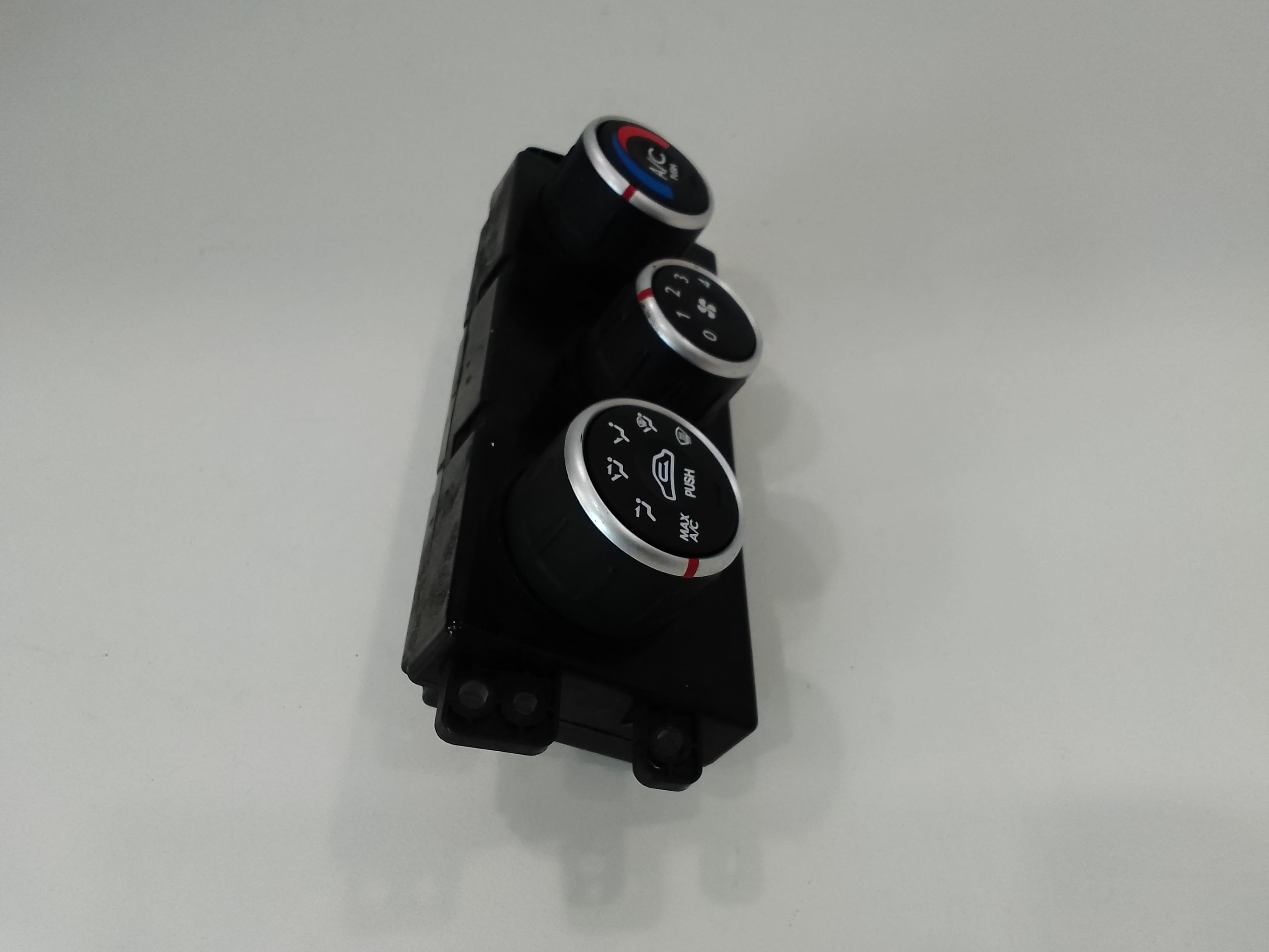 Comandi Clima per Hyundai Tucson  Serie (04>09) (2004 - 2009)