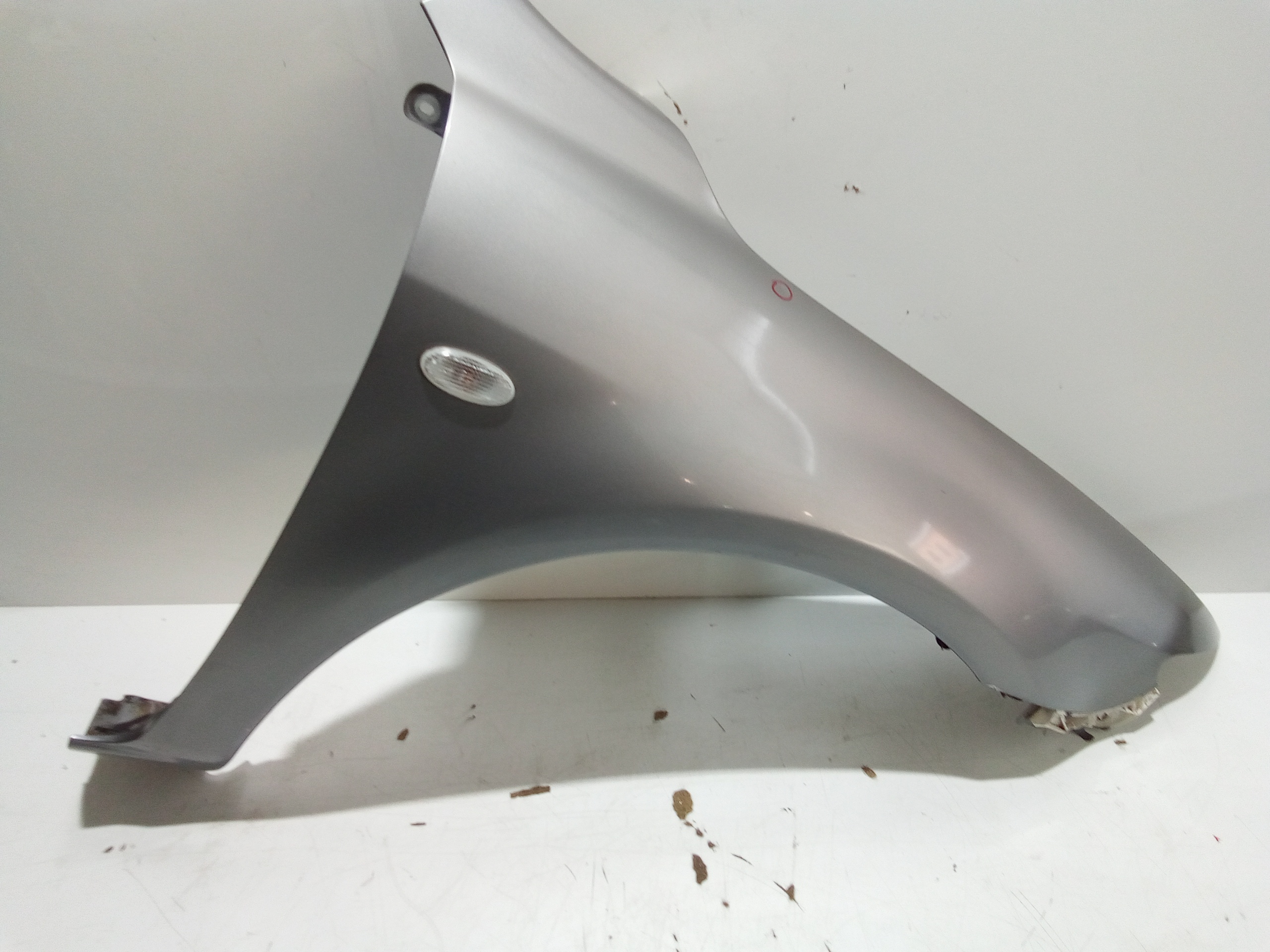 Parafango Anteriore Destro per Mazda 6 Berlina (2002 - 2008)