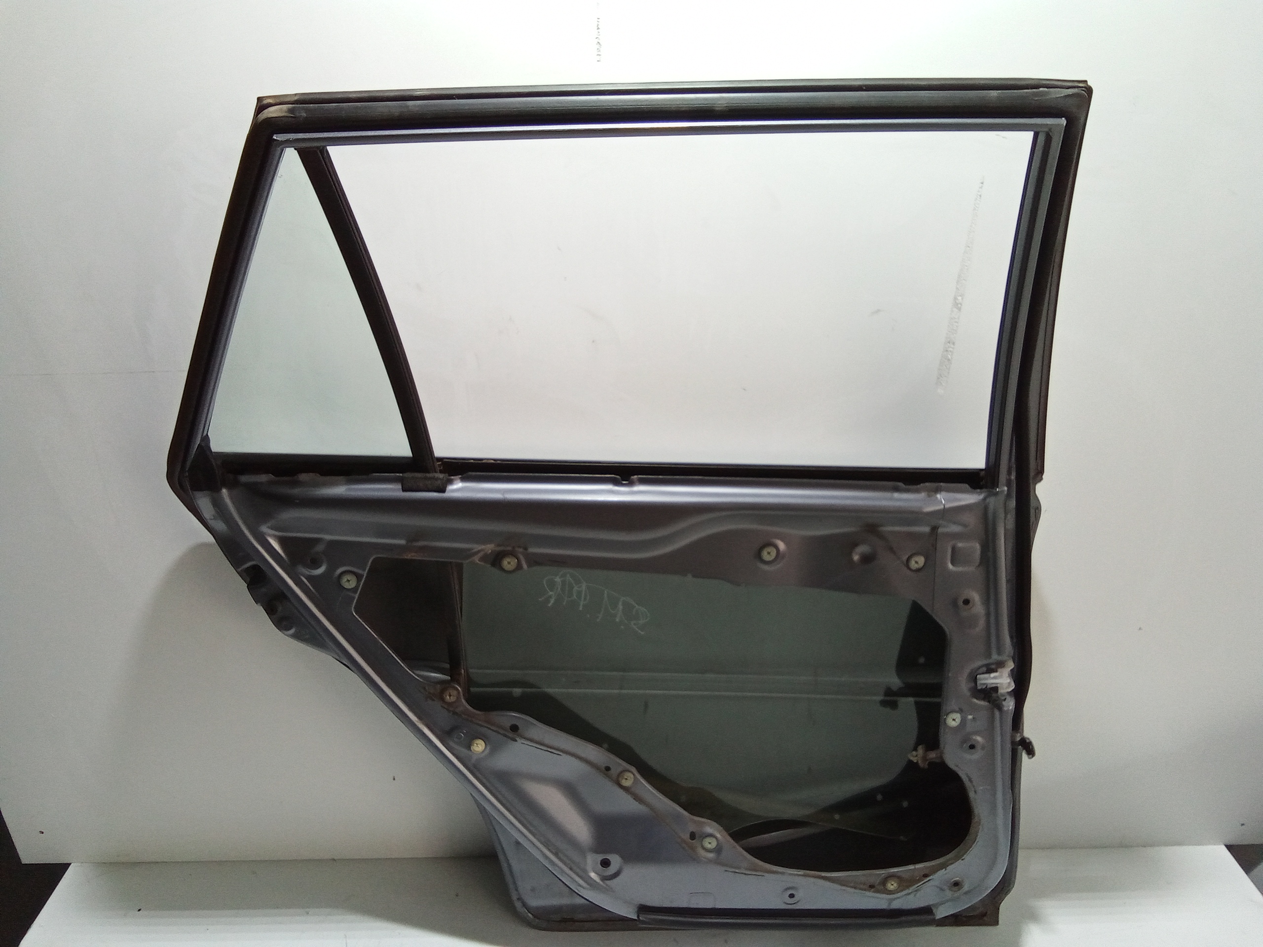 Portiera Posteriore Sinistra per Mazda 6 S. Wagon (2002 - 2007)