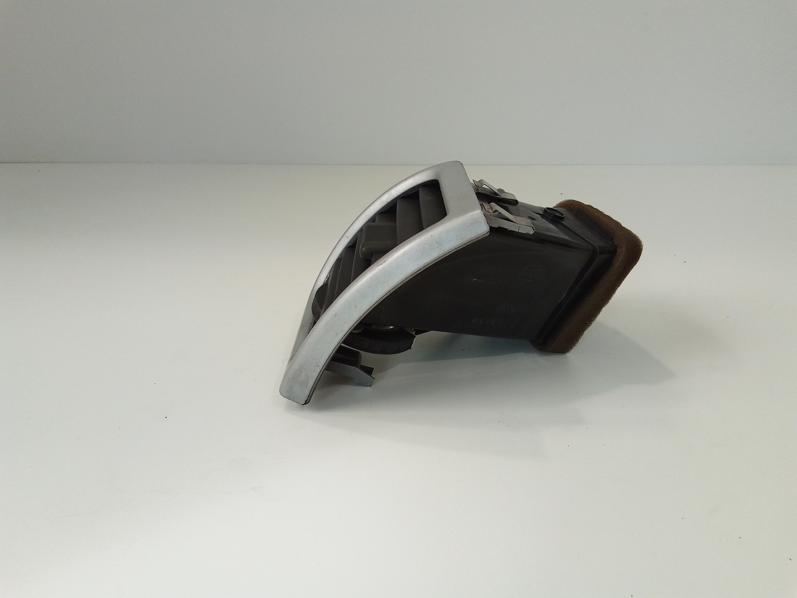 Bocchetta aria cruscotto lato passeggero per Skoda Fabia Berlina 2 Serie (2007 - 2014)