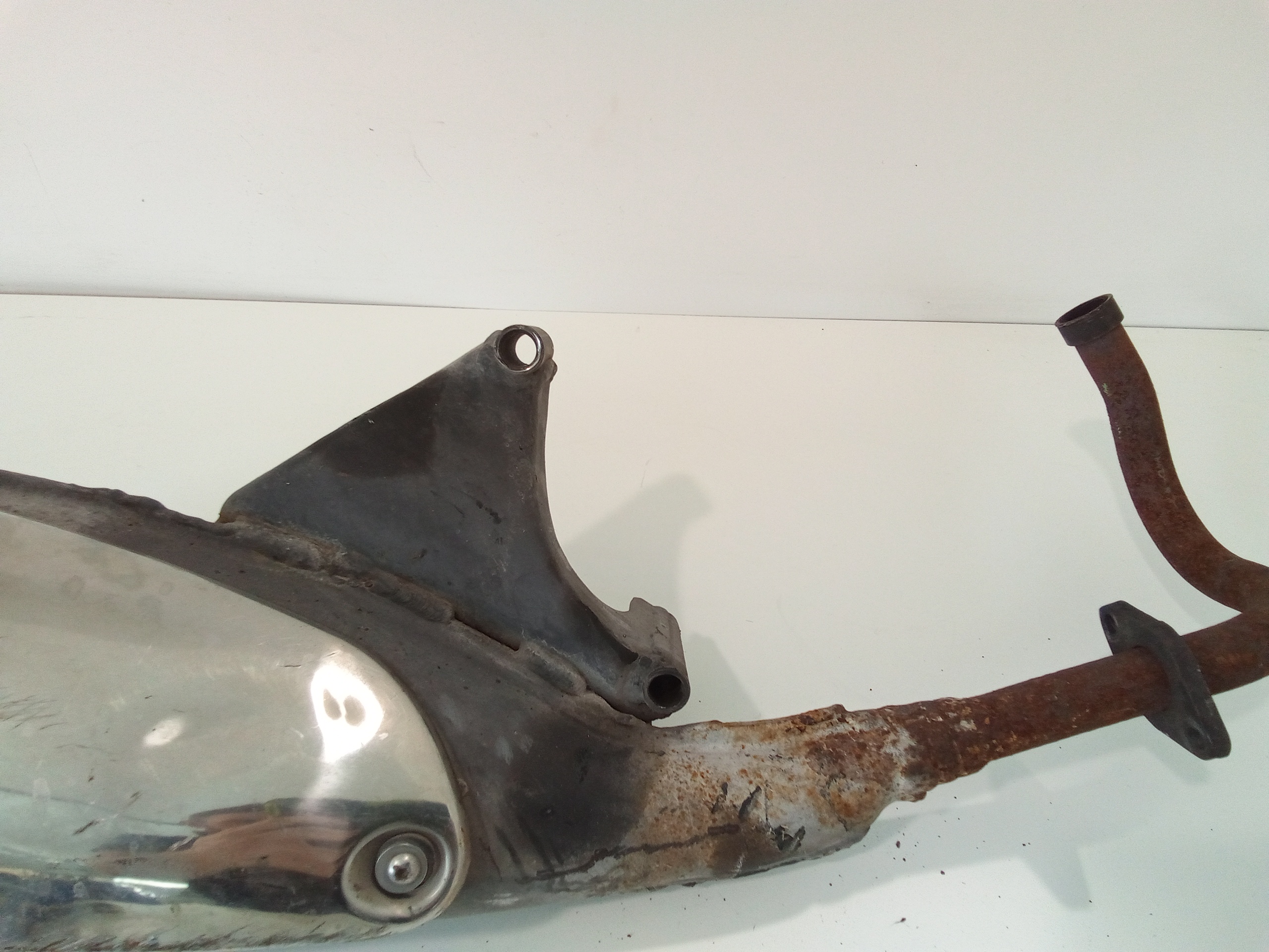 Marmitta completa di terminale scarico per Piaggio Liberty 50cc Moc (2010 - In produzione)