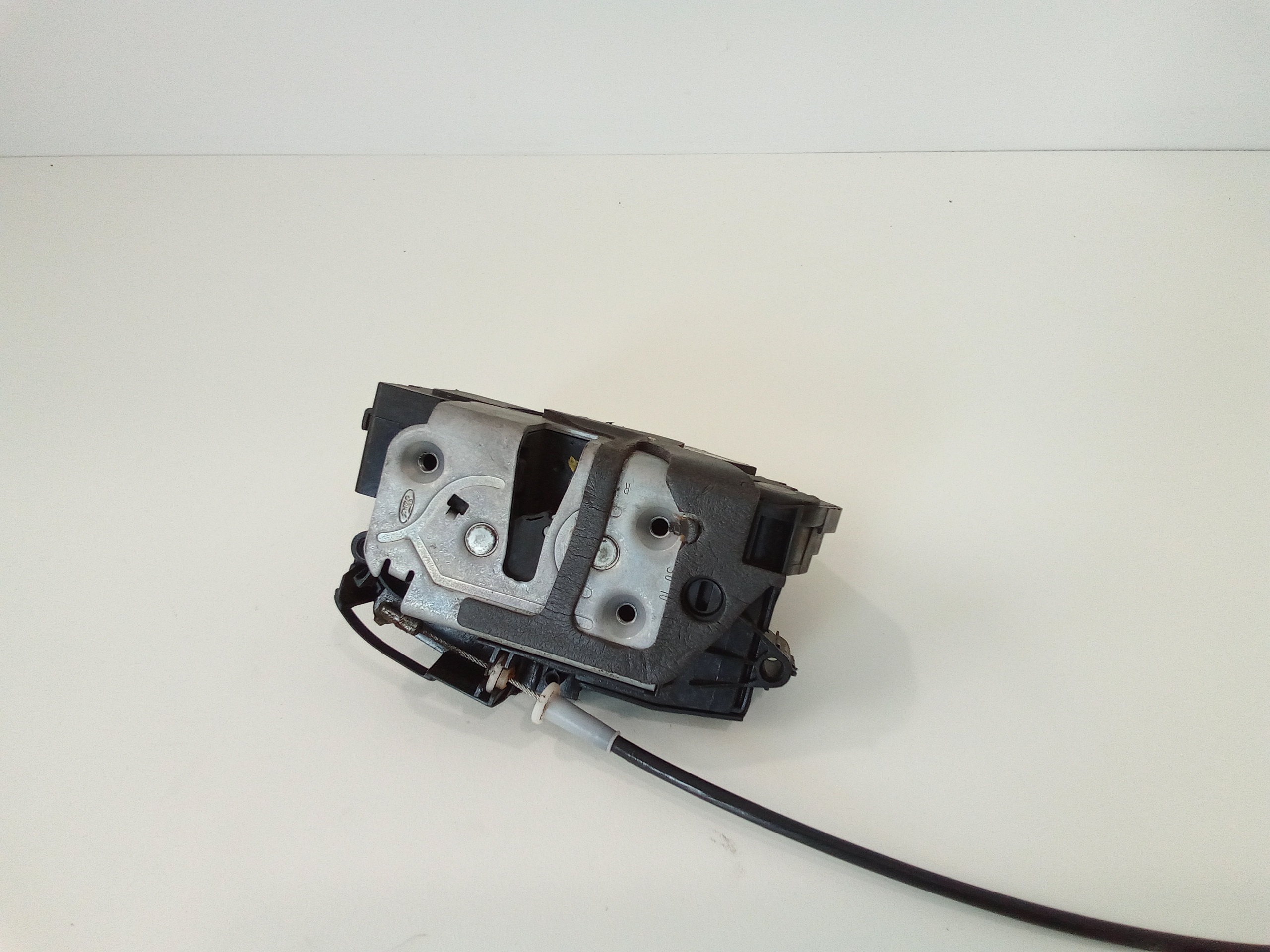 Serratura Anteriore Destra per Ford Fiesta 6 Serie (2008 - 2017)