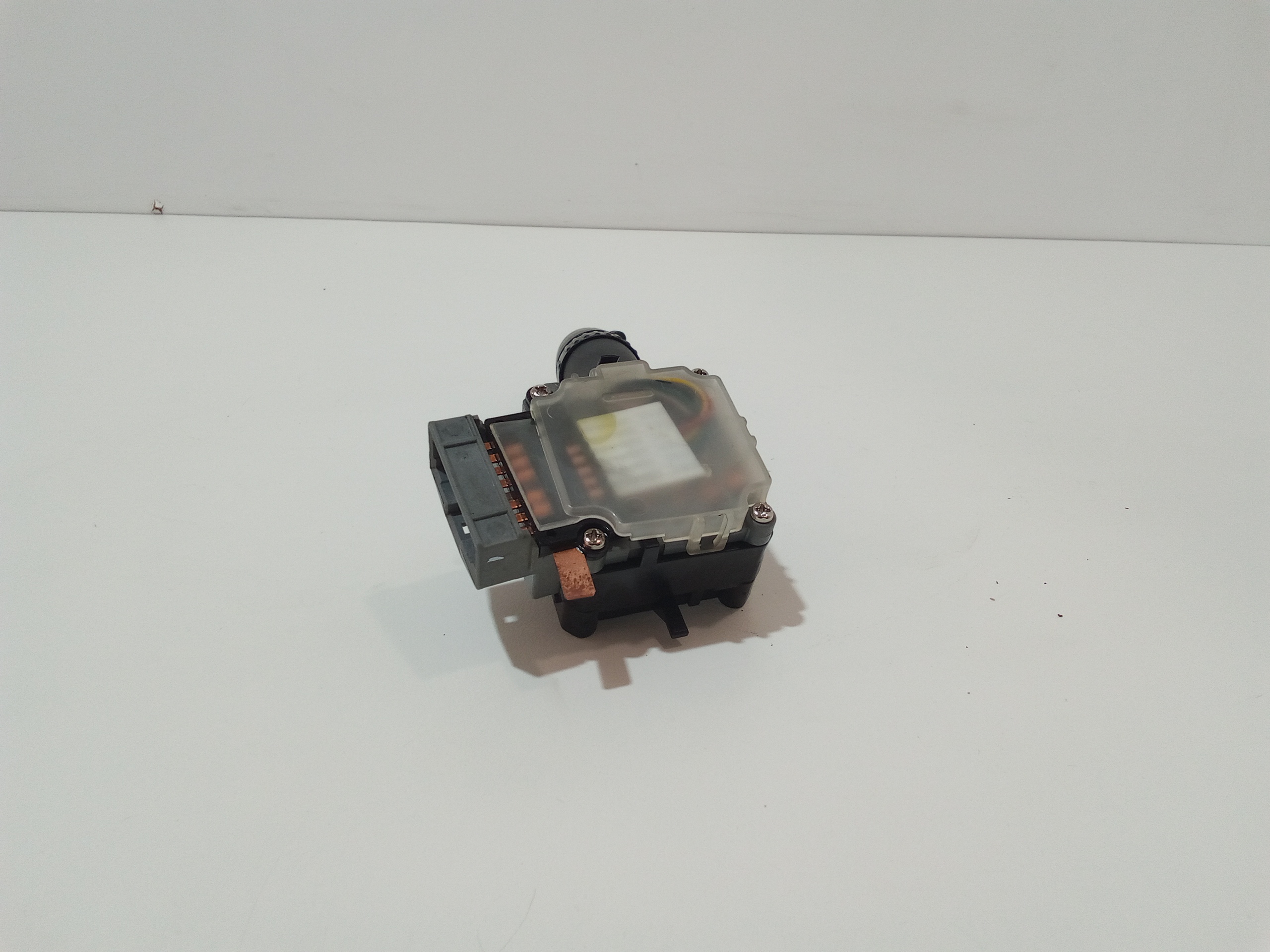 Devioluci destro per Hyundai Tucson  Serie (04>09) (2004 - 2009)