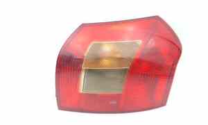 Stop fanale posteriore Destro Passeggero per Toyota Corolla Berlina 4 Serie (2005 - In produzione)