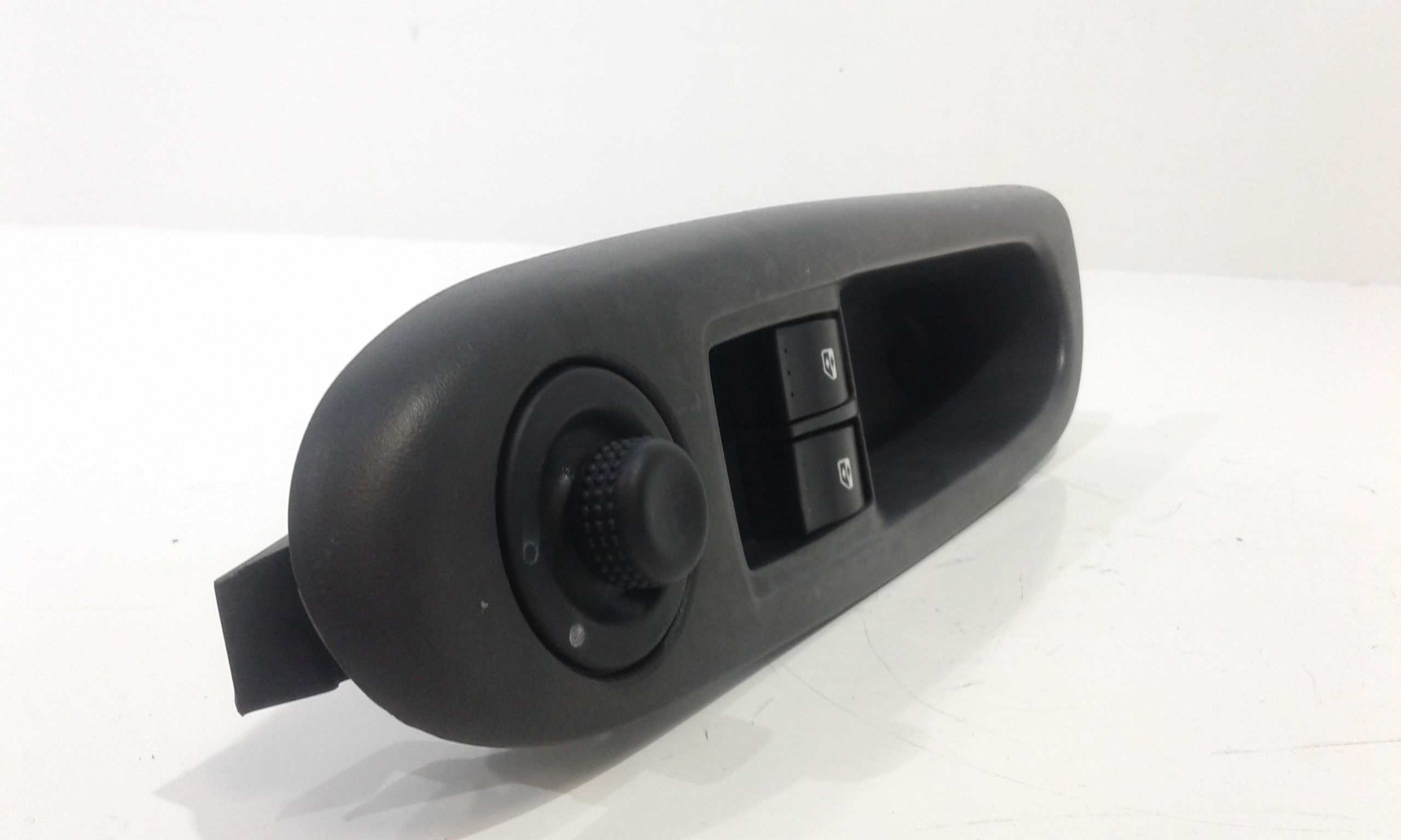 Pulsantiera Anteriore Sinistra Guida RENAULT Clio Serie (01>05)