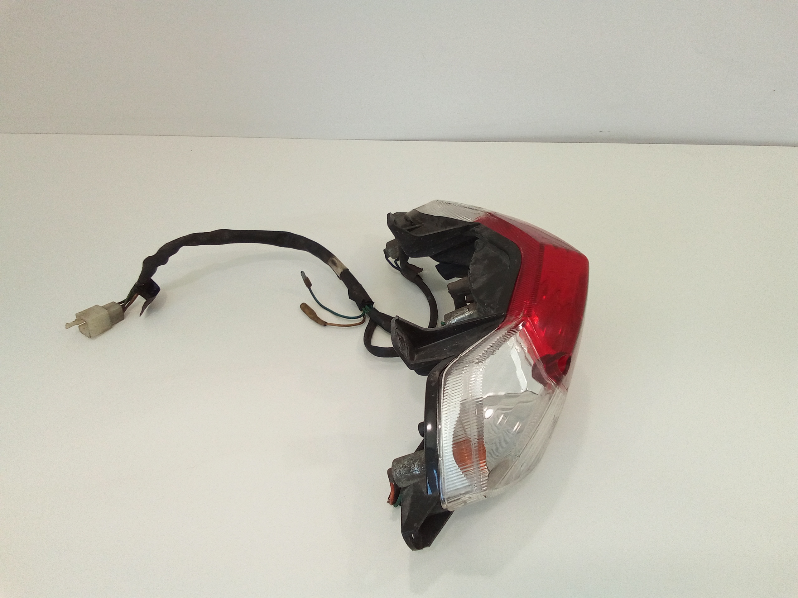 Stop posteriore per Peugeot Tweet 125cc (2010 - 2014)