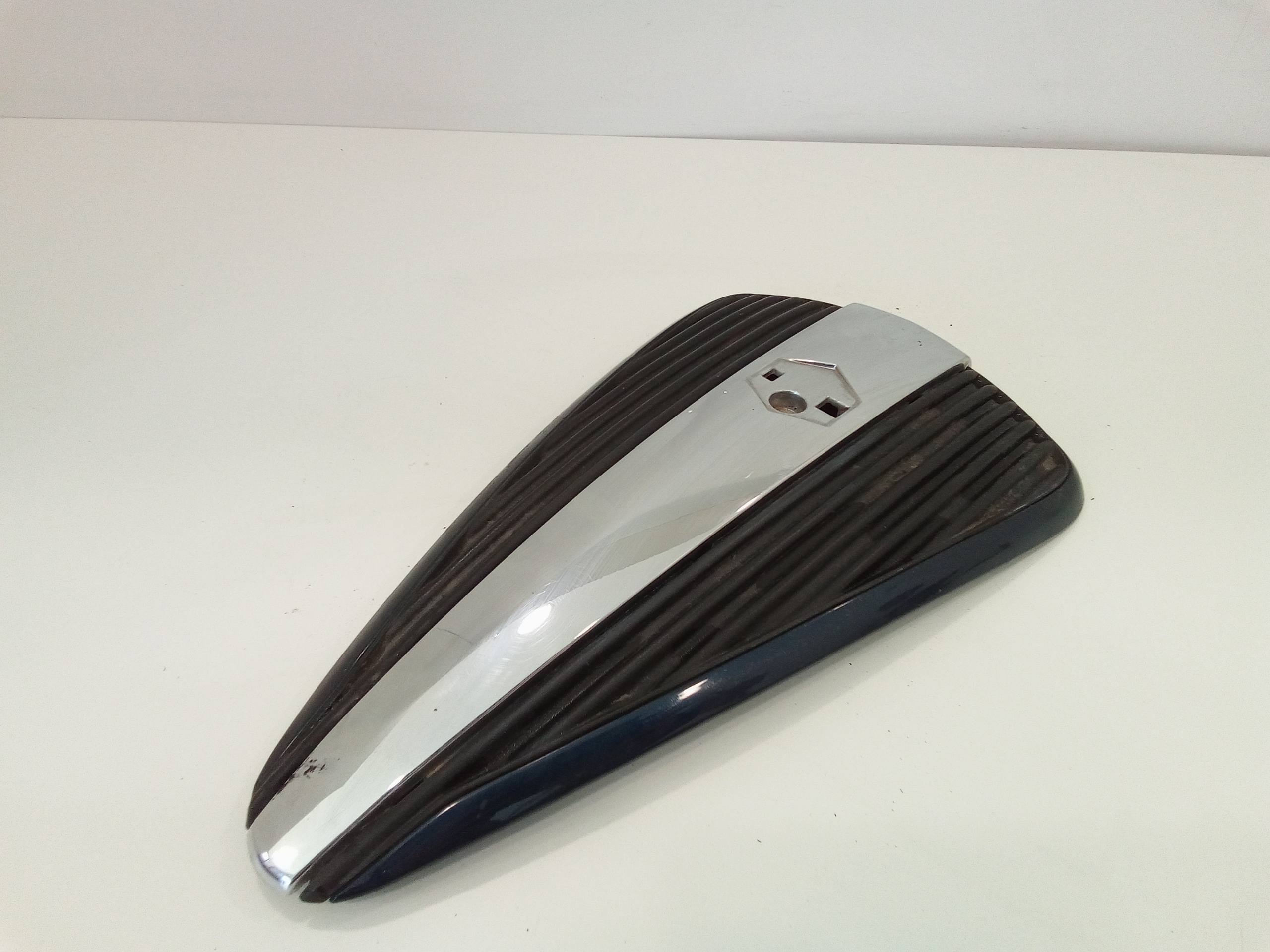 Coperchio scudo anteriore per Piaggio Beverly 500cc Tourer (2007 - In produzione)