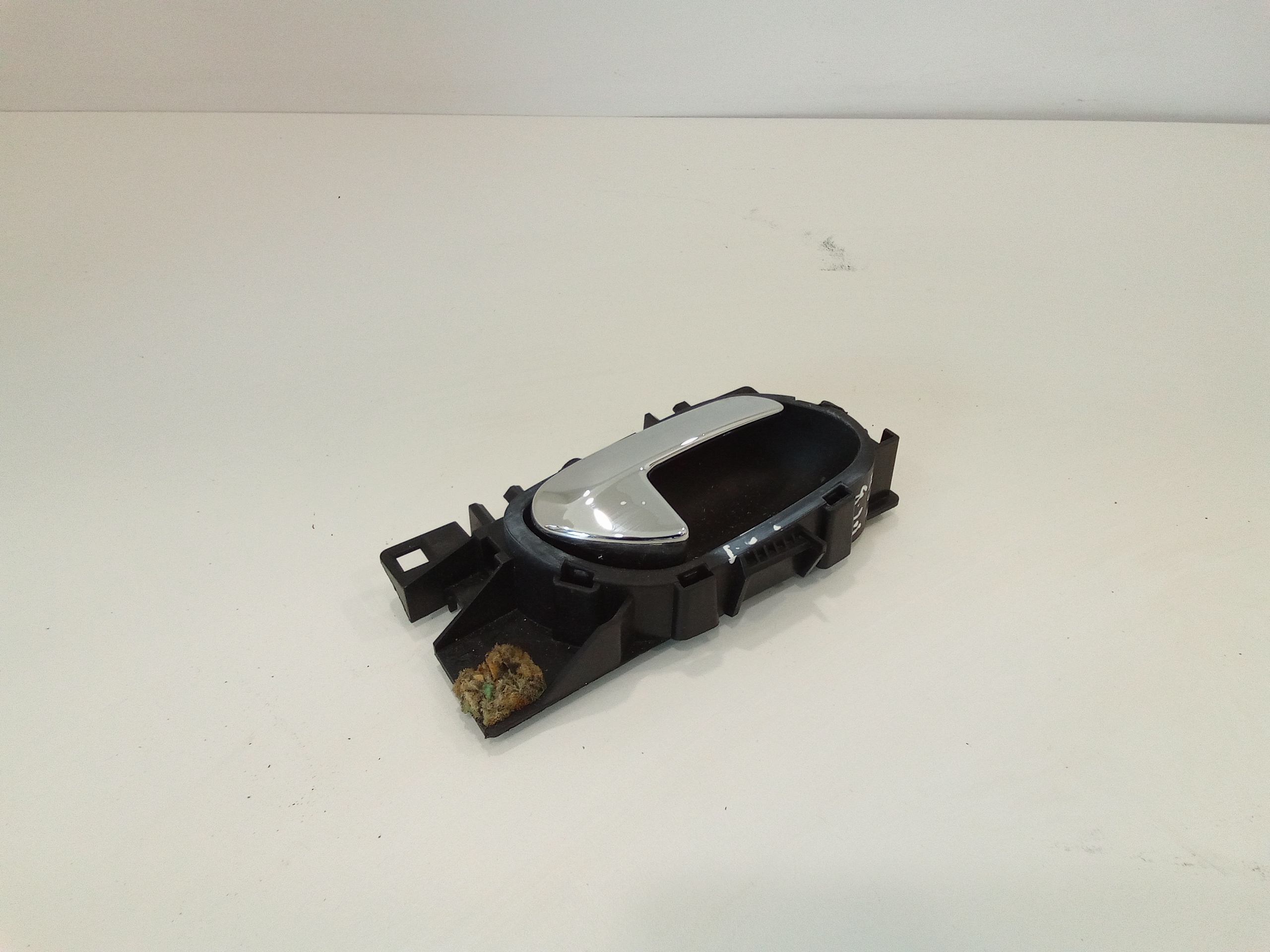 Maniglia interna Posteriore Sinistra per Citroen C3 Picasso (08>) (2008 - In produzione)