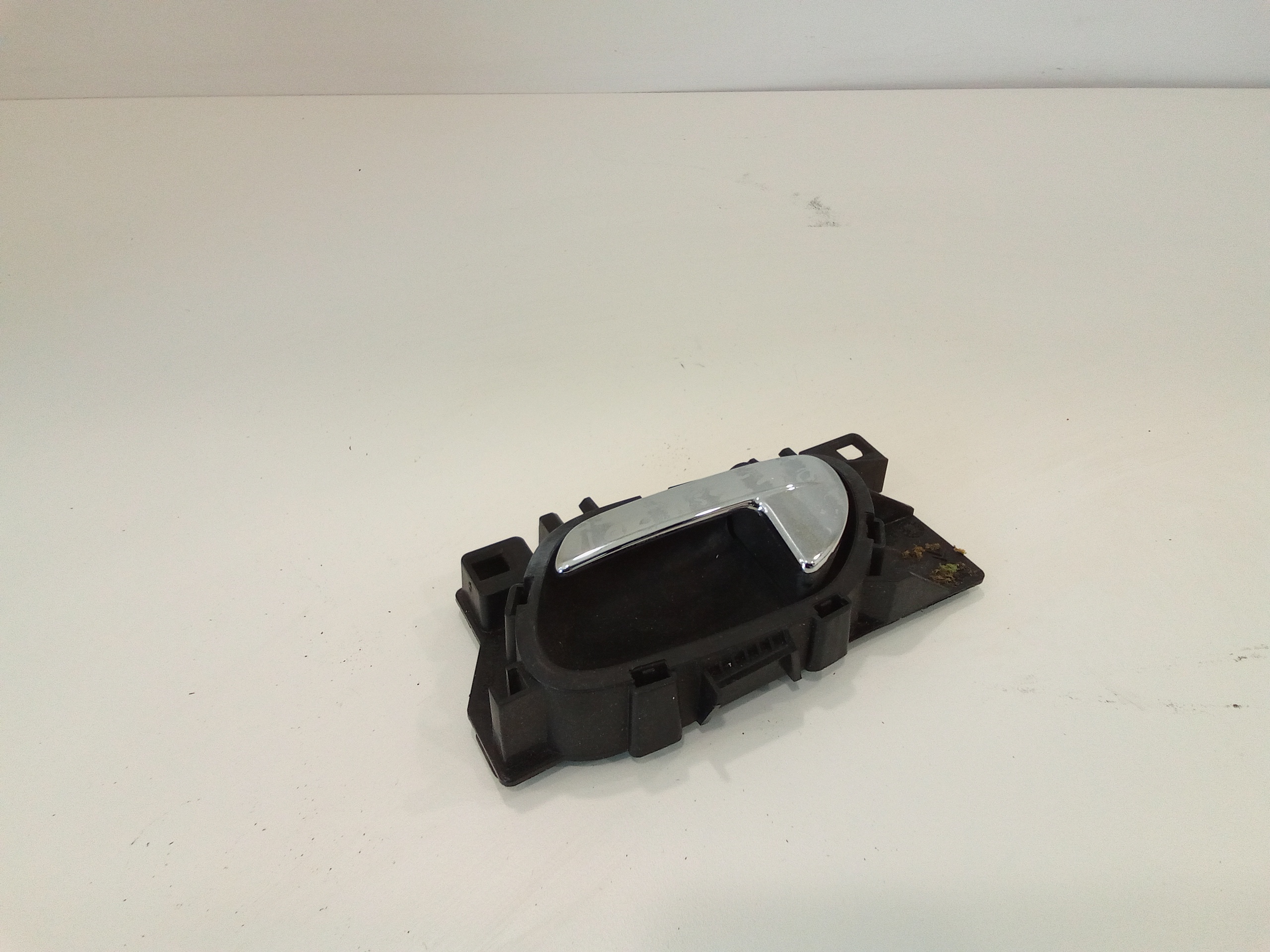 Maniglia interna anteriore Sinistra per Citroen C3 Picasso (08>) (2008 - In produzione)