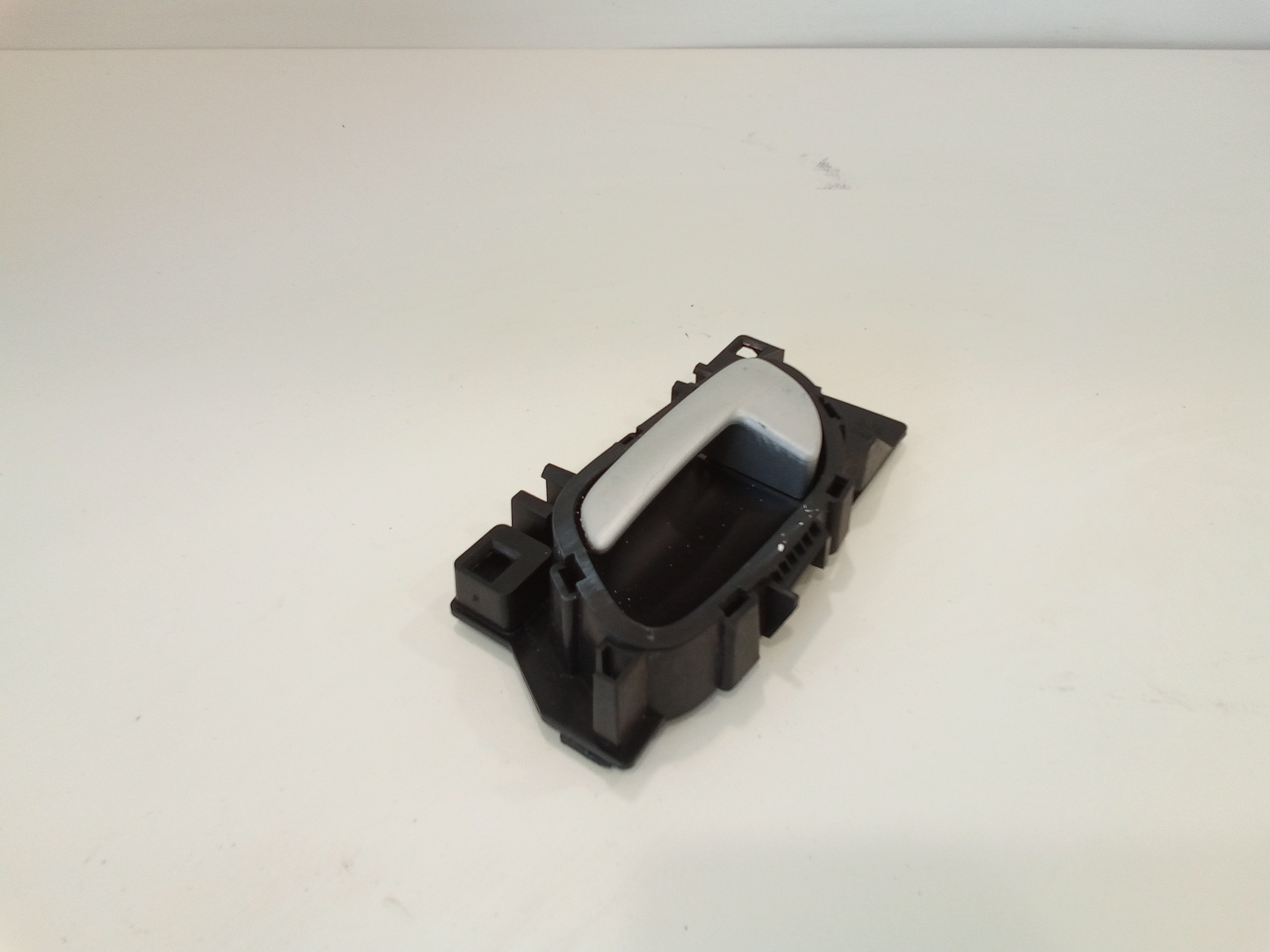 Maniglia interna Posteriore Sinistra per Peugeot 207 1 Serie (2006 - 2009)