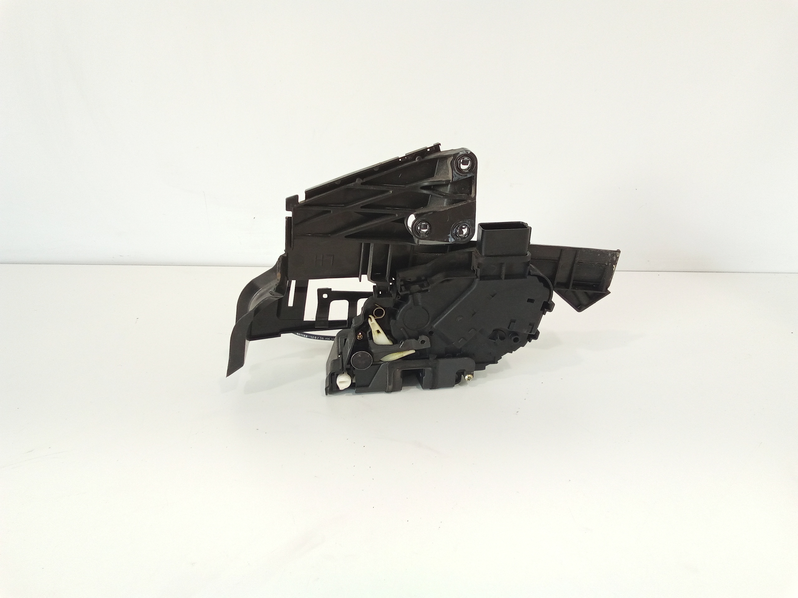 Serratura Posteriore Sinistra per Ford Focus Berlina 3 Serie (2004 - 2008)