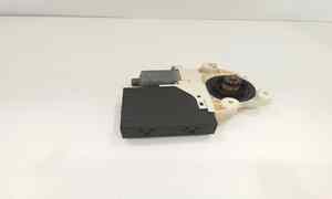 Motorino Alzavetro anteriore destra per Ford Focus Berlina 3 Serie (2004 - 2008)