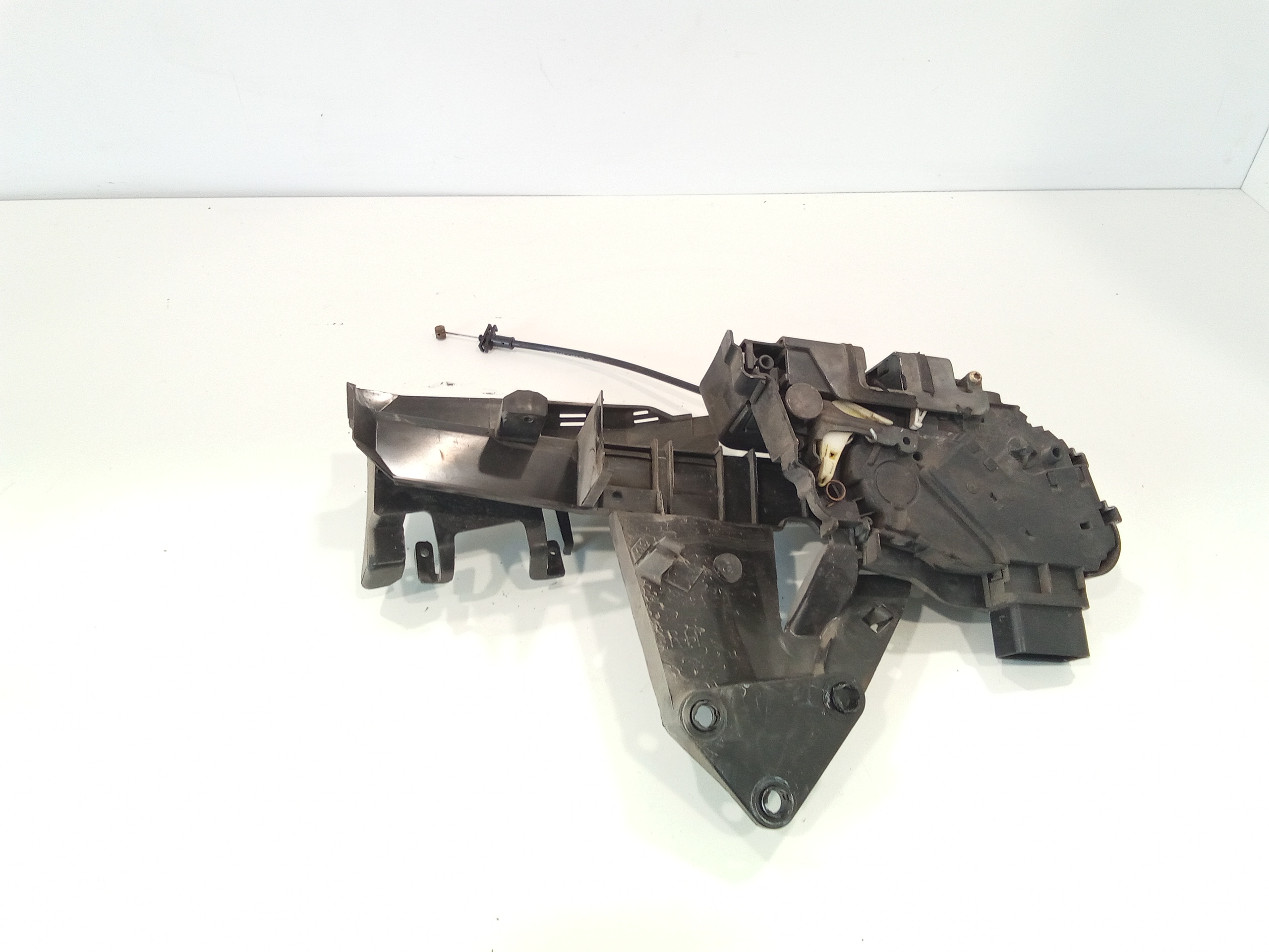 Serratura Anteriore Destra per Ford Focus Berlina 3 Serie (2004 - 2008)