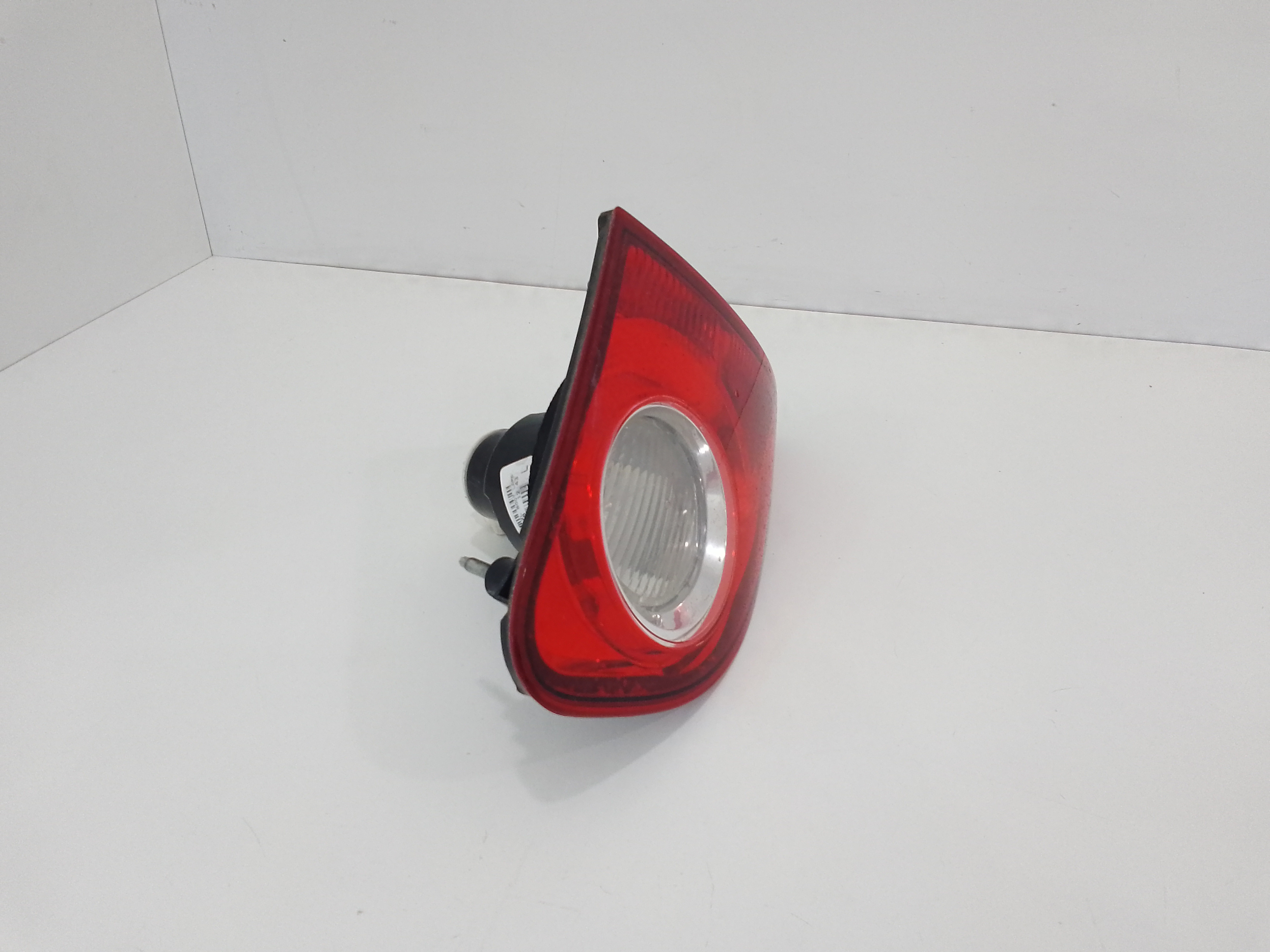 Stop Posteriore Sinistro Integrato nel Portello per Nissan Qashqai 1 Serie (2006 - 2009)