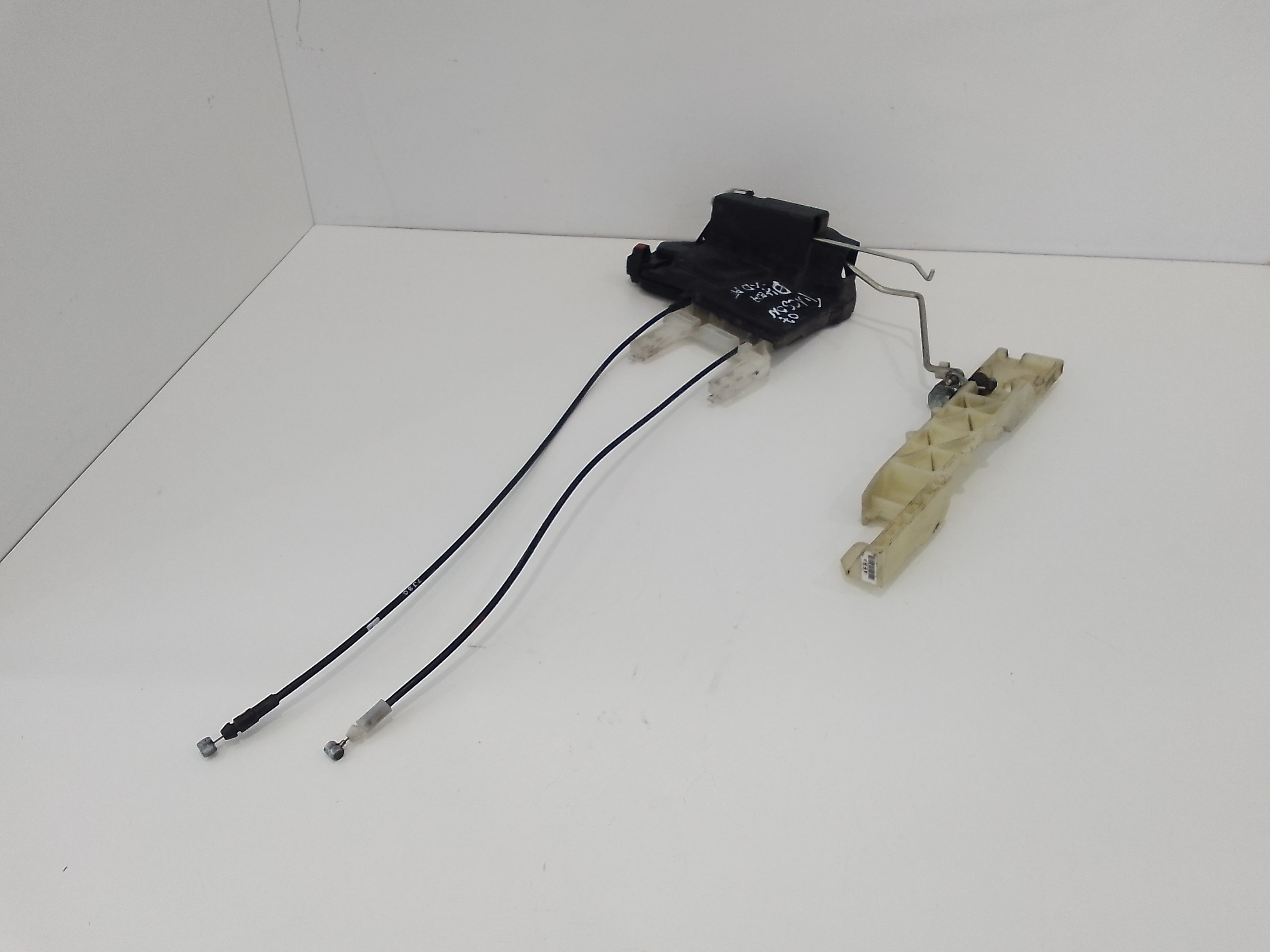 Serratura Anteriore Destra per Hyundai Tucson  Serie (04>09) (2004 - 2009)