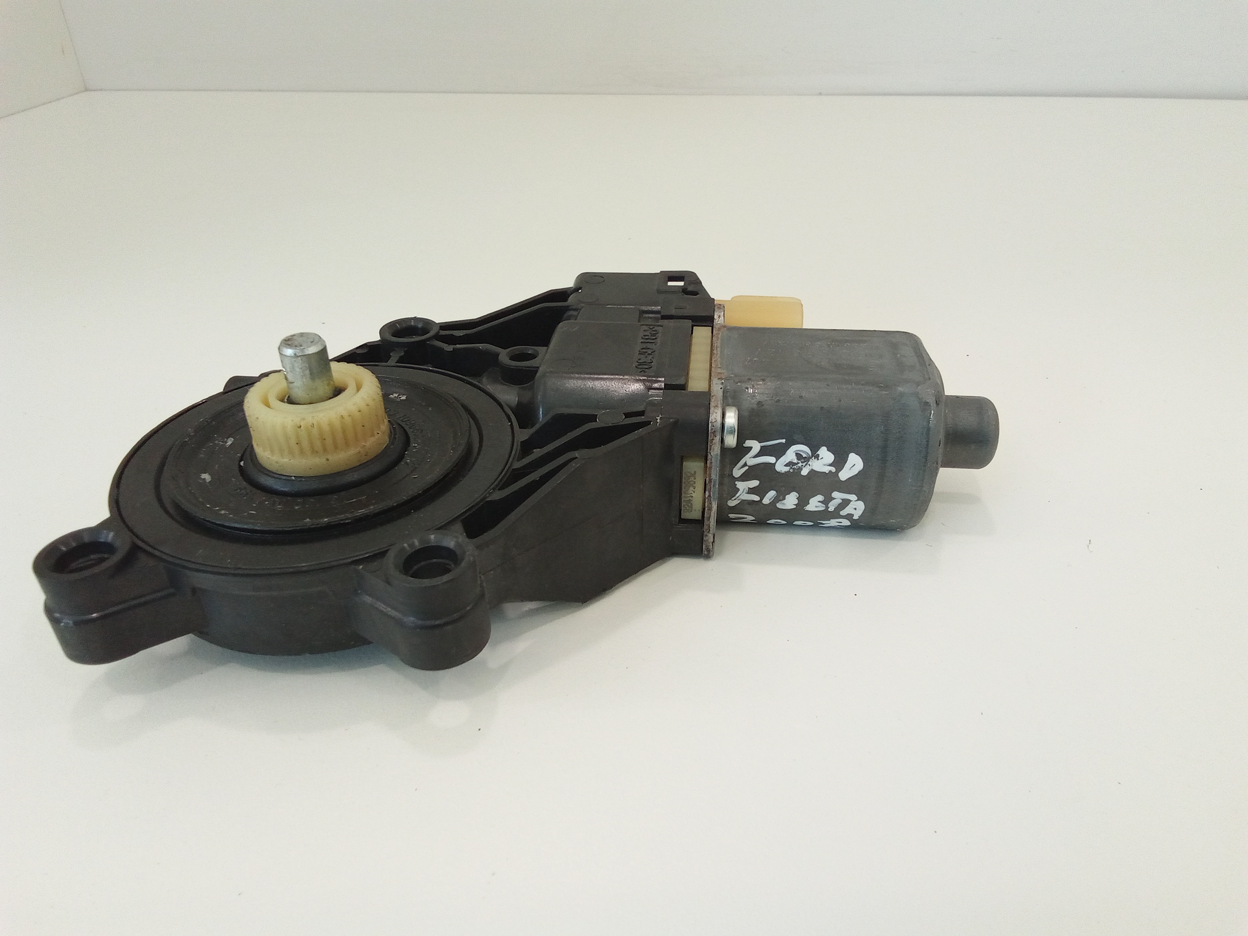 Motorino Alzavetro anteriore destra per Ford Fiesta 6 Serie (2008 - 2017)