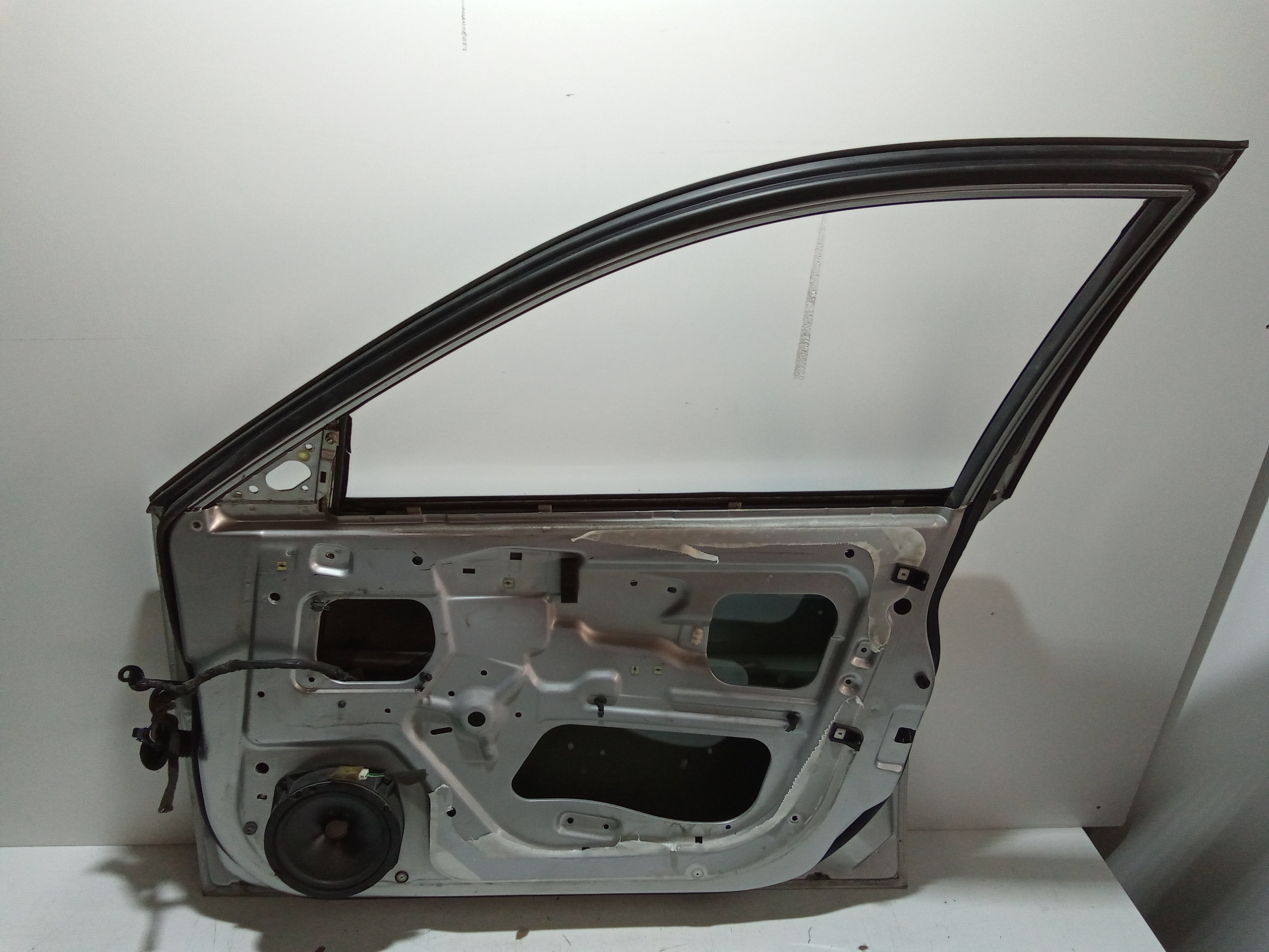 Portiera anteriore Destra per Daewoo Leganza 1 Serie (1997 - 2002)