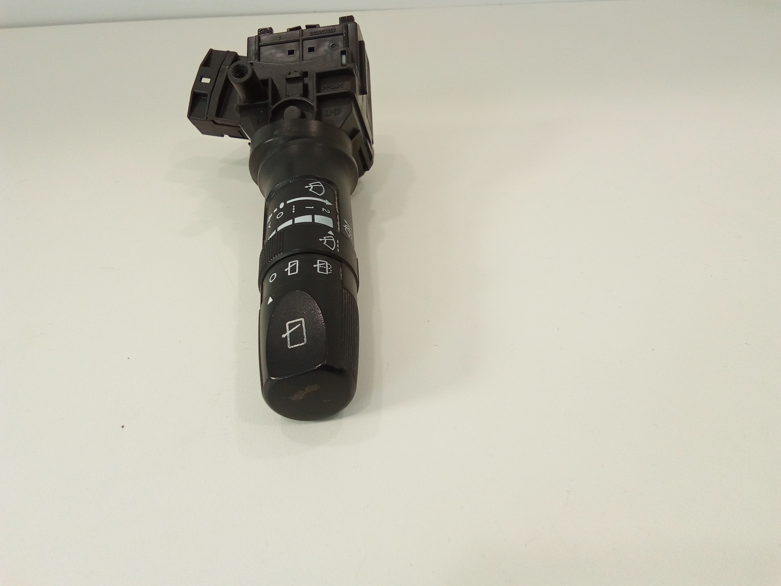 Devioluci destro per Hyundai I20 1 Serie (2008 - 2014)