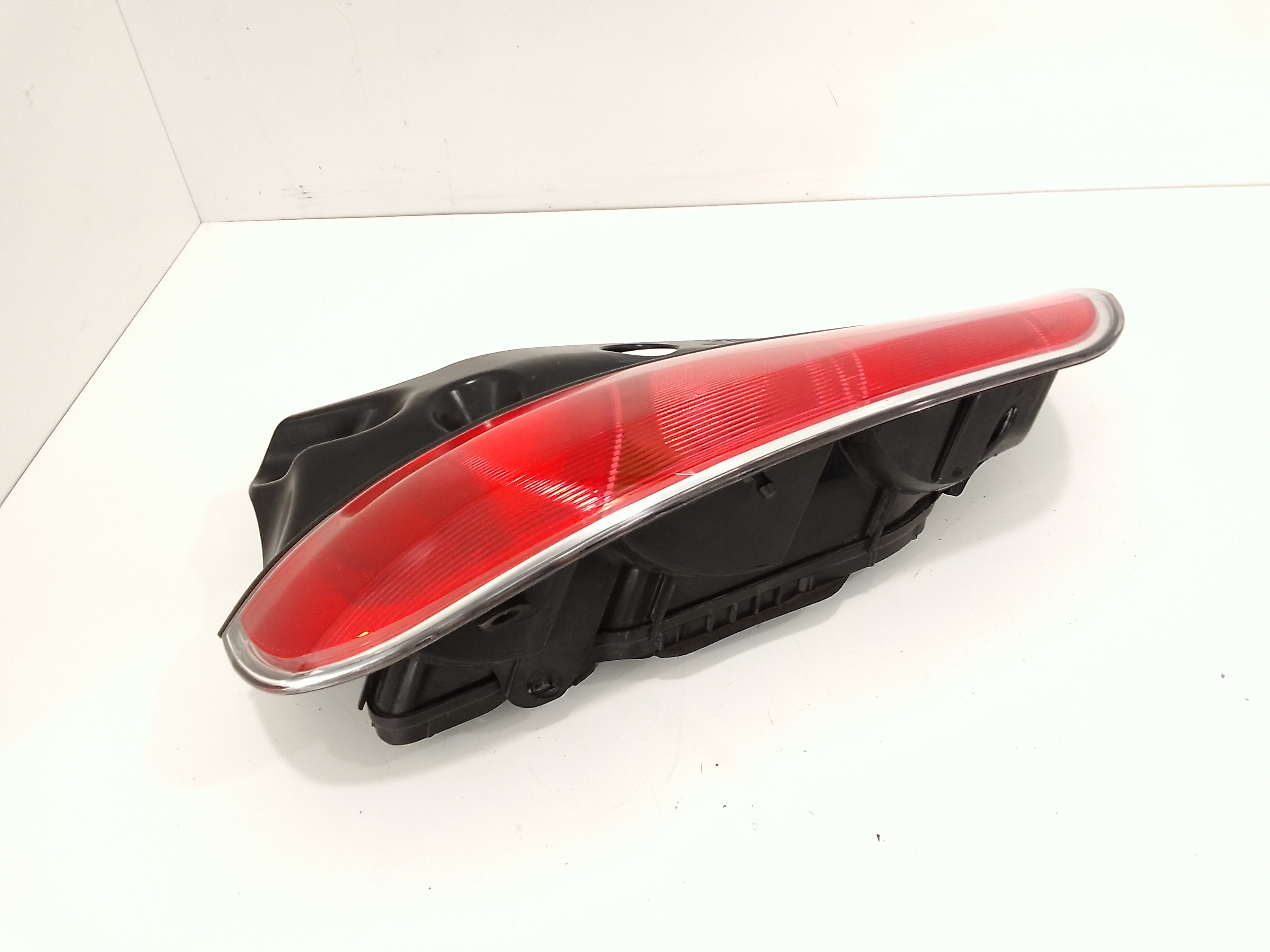 Stop fanale Posteriore sinistro lato Guida per Lancia Ypsilon 1 Serie (2003 - 2006)