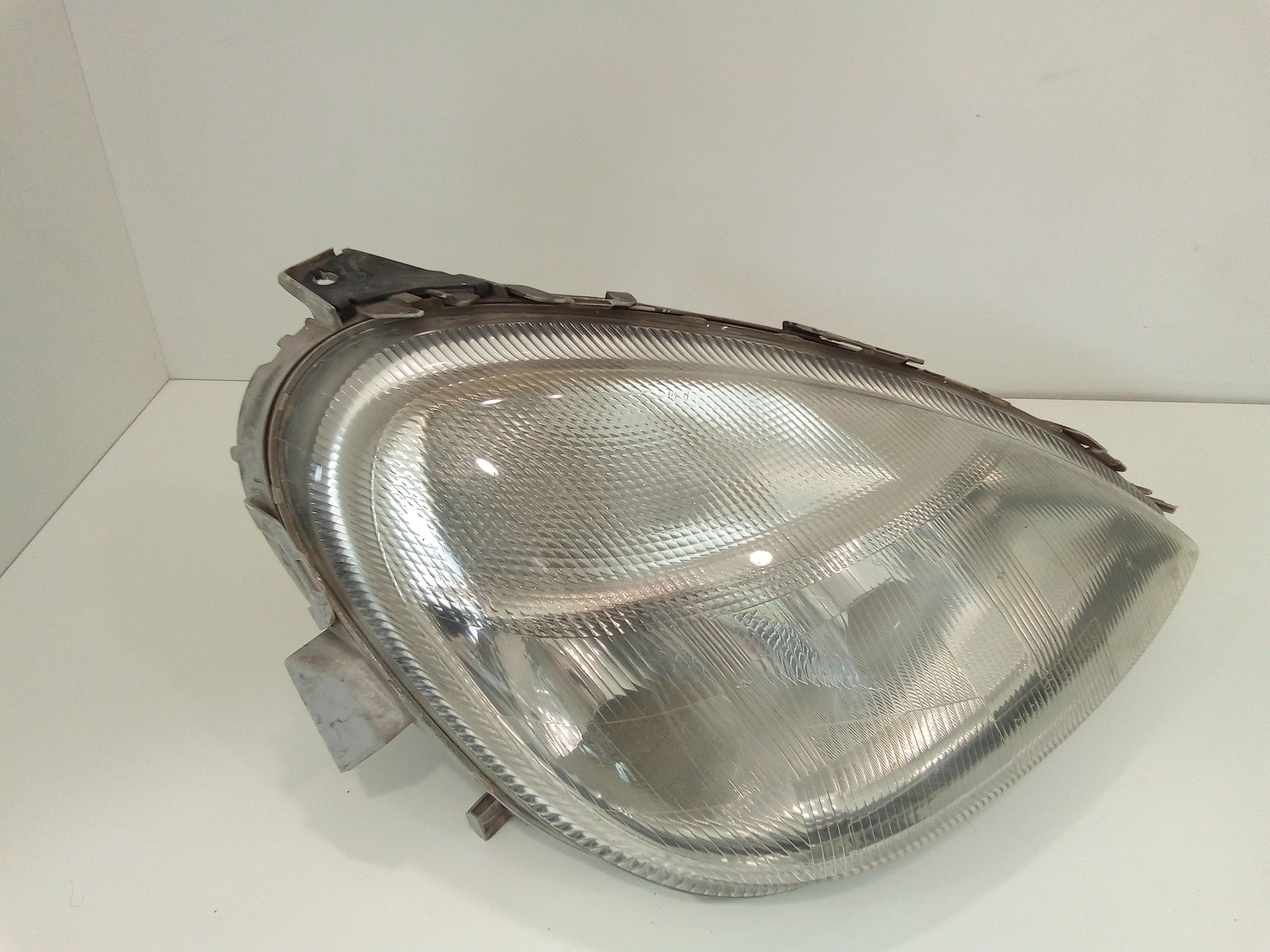 Faro anteriore Destro Passeggero per Mercedes Classe A W168 2 Serie (2001 - 2004)