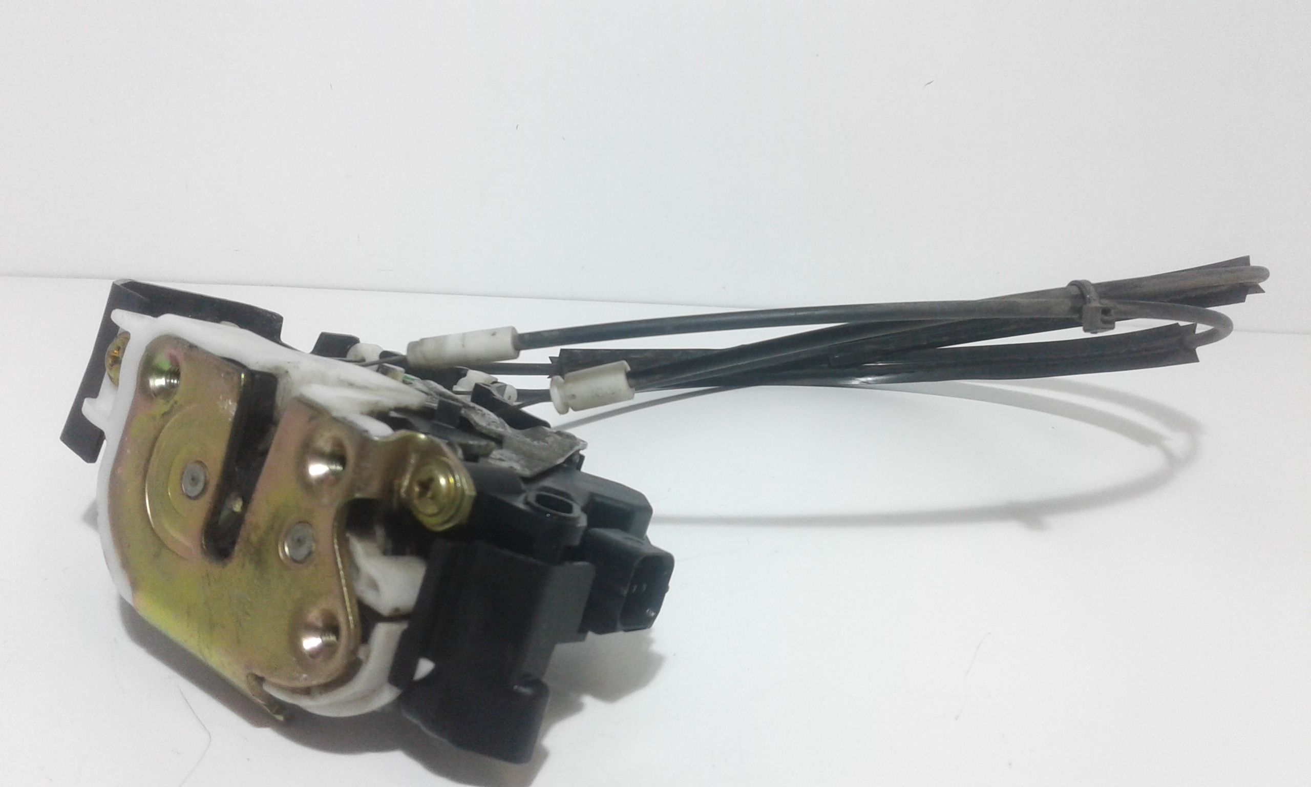 Serratura Anteriore Sinistra MITSUBISHI Colt Serie 3P (CZ)