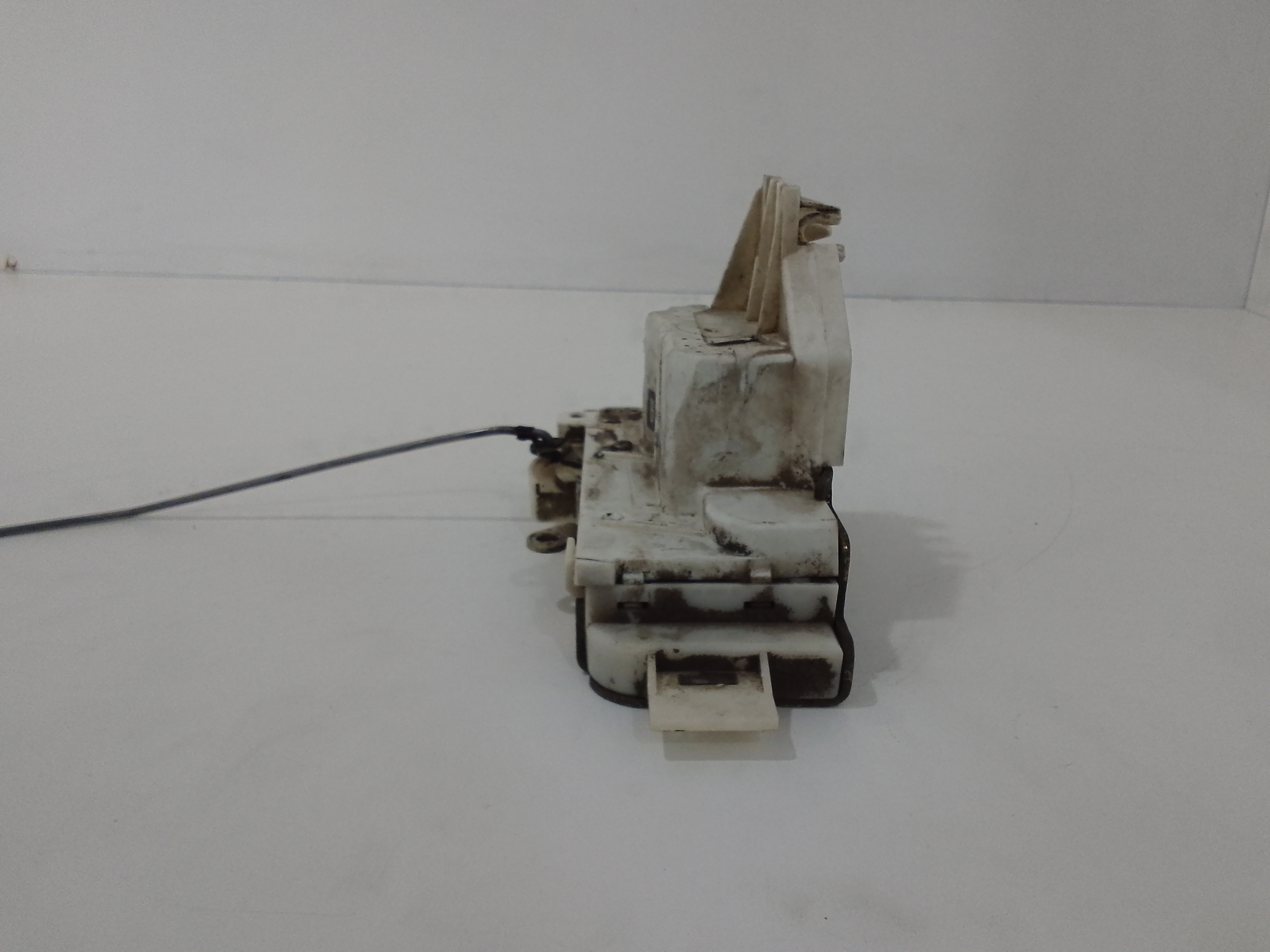 Serratura Anteriore Sinistra per Ford Focus Berlina 2 Serie (2001 - 2004)