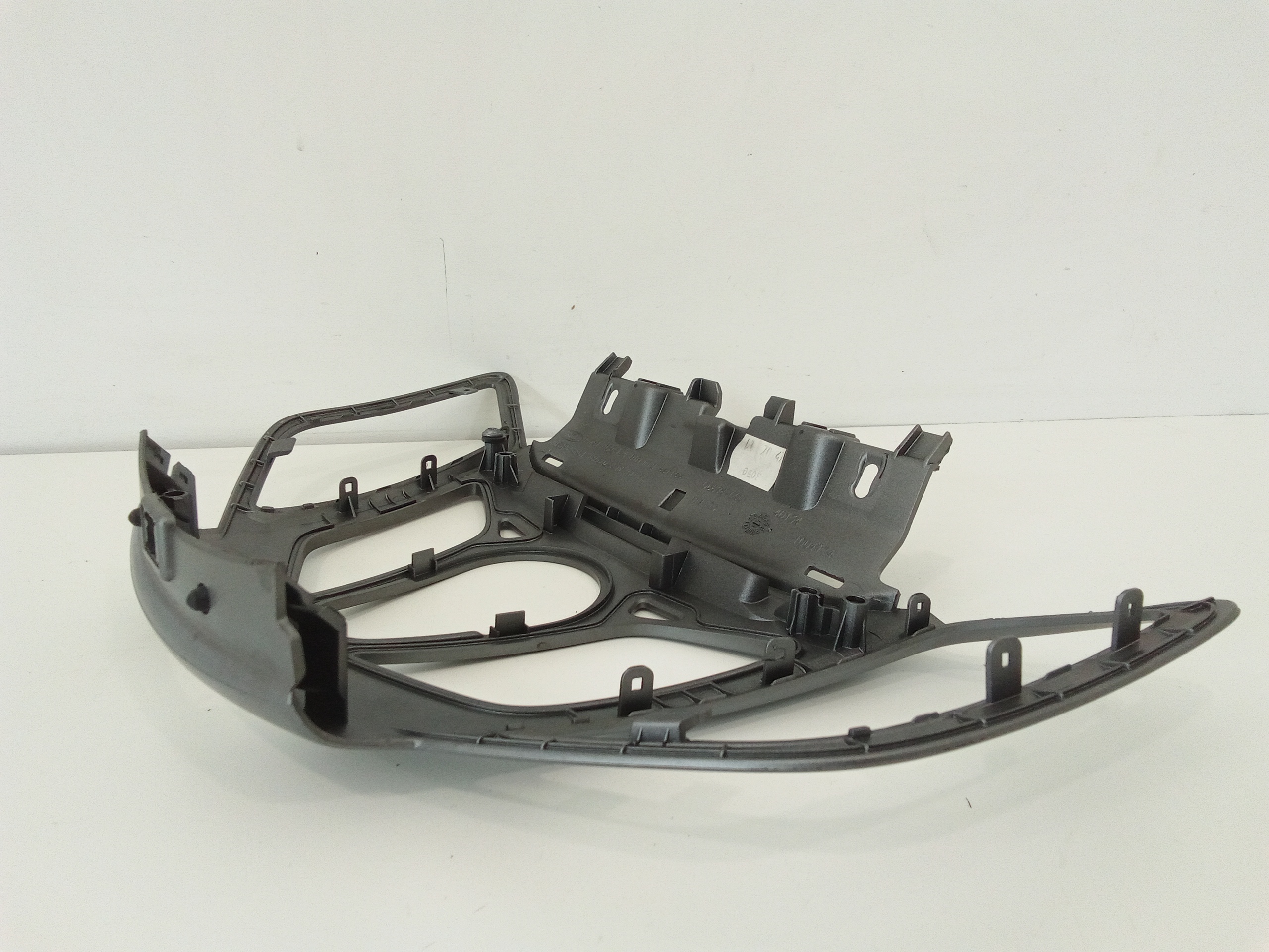 Modanatura Centrale Cruscotto per Ford Fiesta 6 Serie (2008 - 2017)