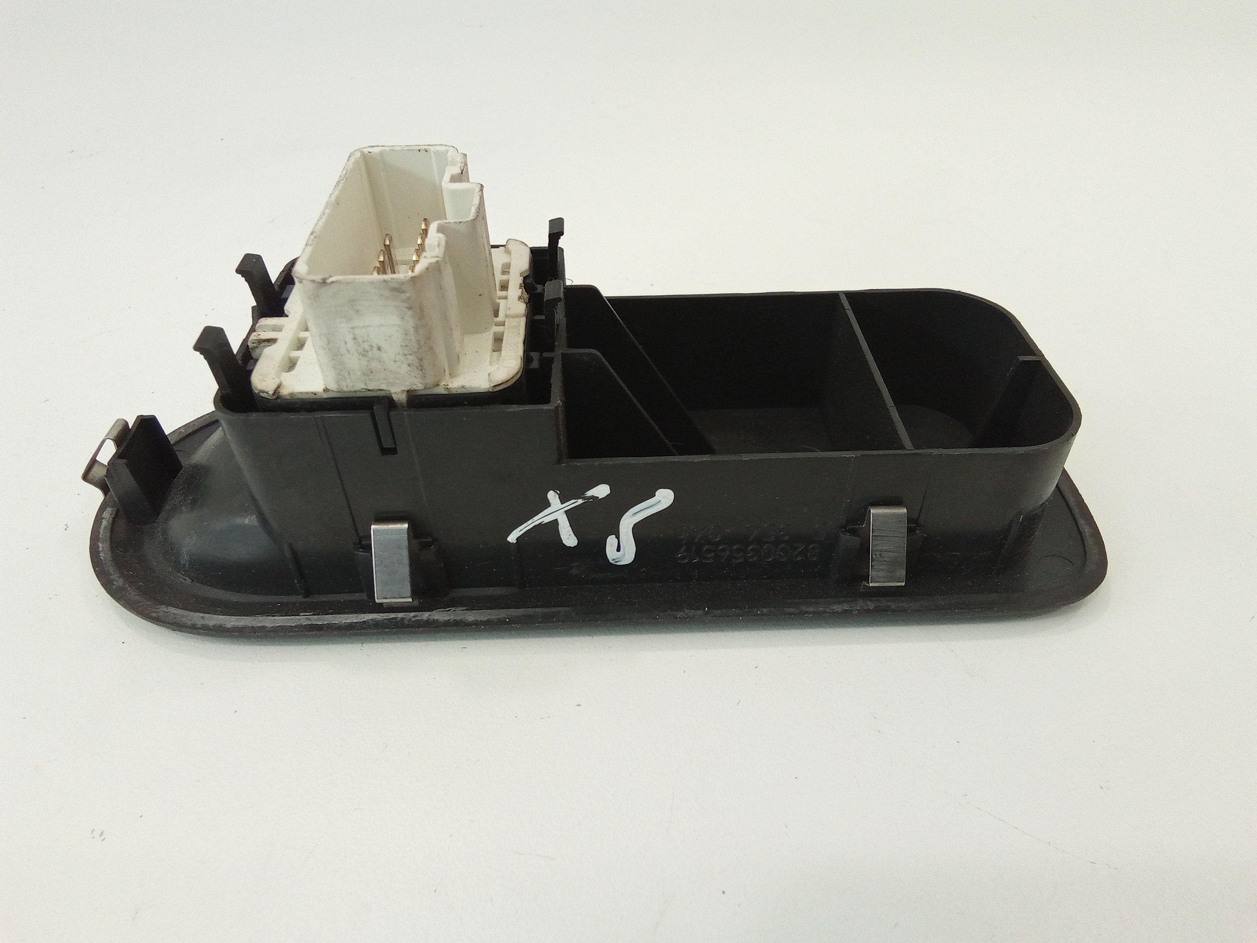 Pulsantiera anteriore sinistra Guida per Renault Clio Serie (04>08) (2004 - 2008)