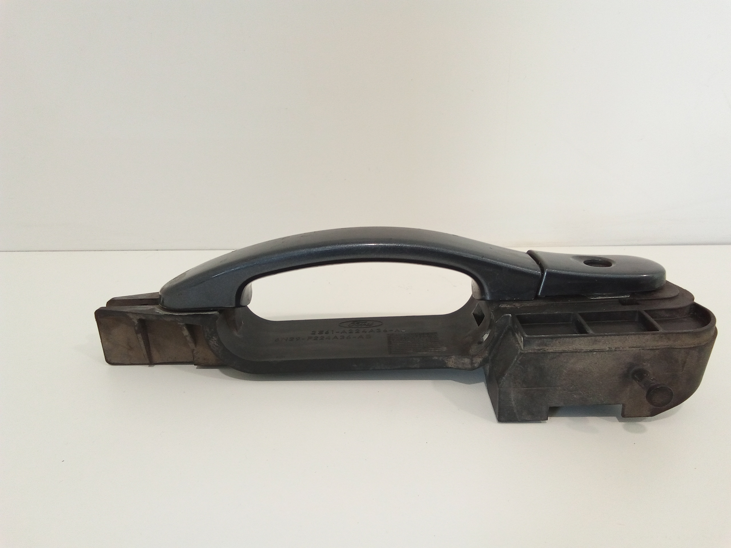 Maniglia esterna Anteriore Destra per Ford Fiesta 5 Serie (2005 - 2008)