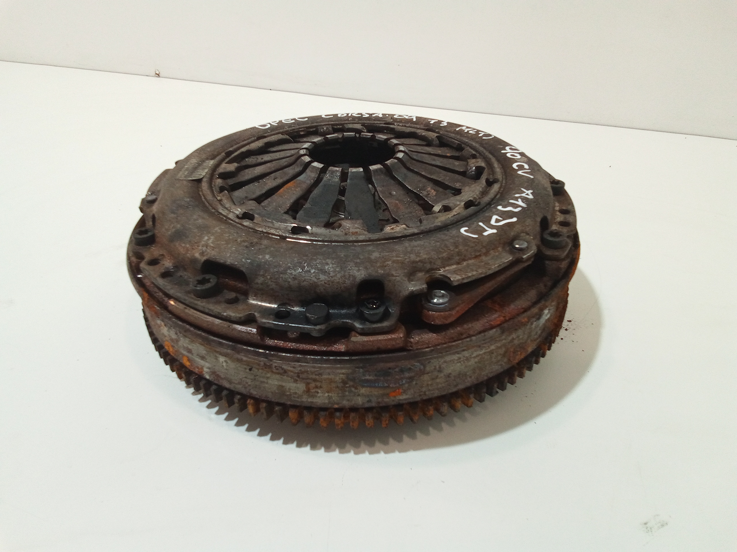 Kit Frizione e Volano per Opel Corsa D 3p 1 Serie (2006 - In produzione)