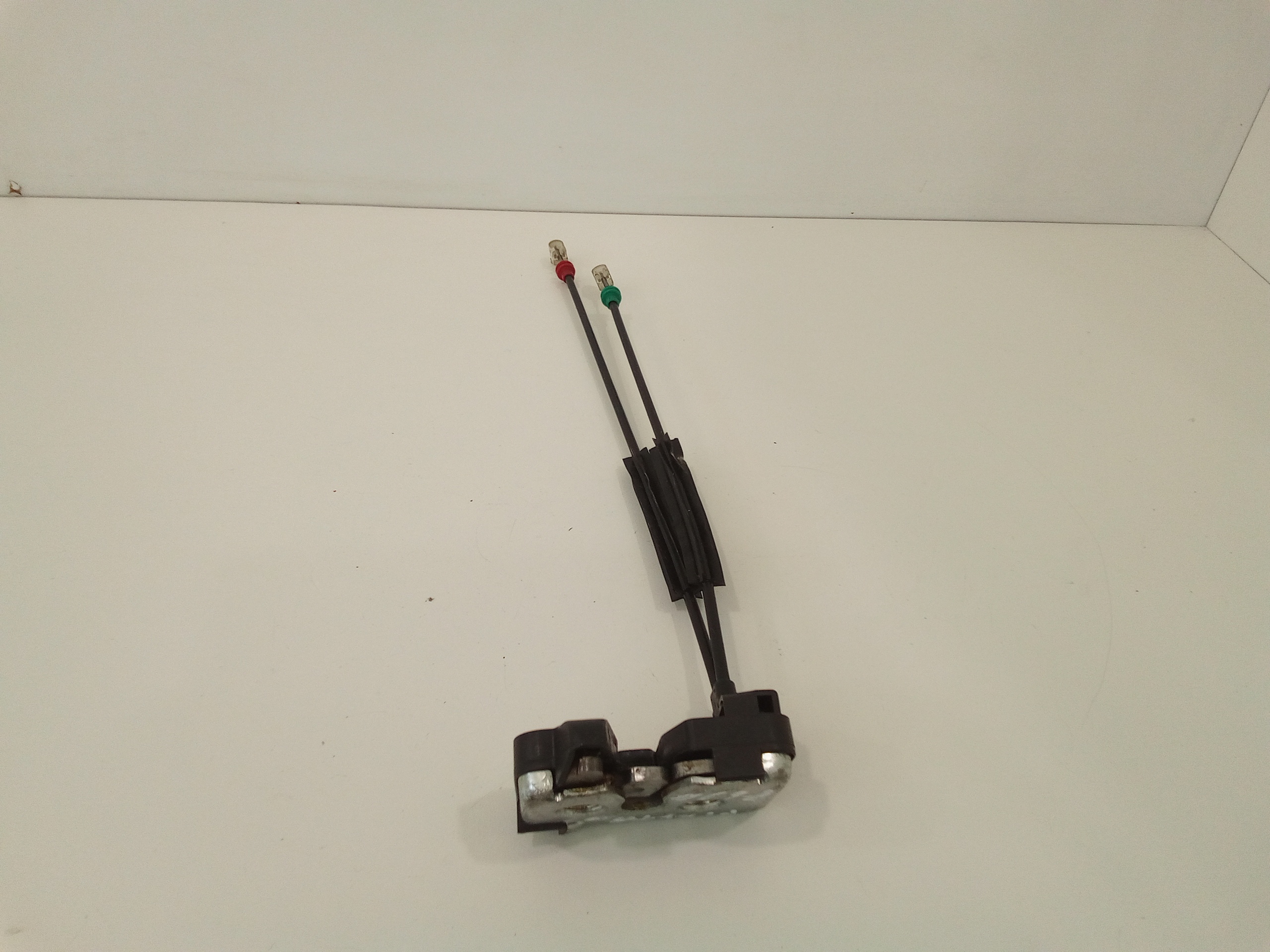 Serratura Cofano Posteriore per Ford Fiesta 5 Serie (2005 - 2008)