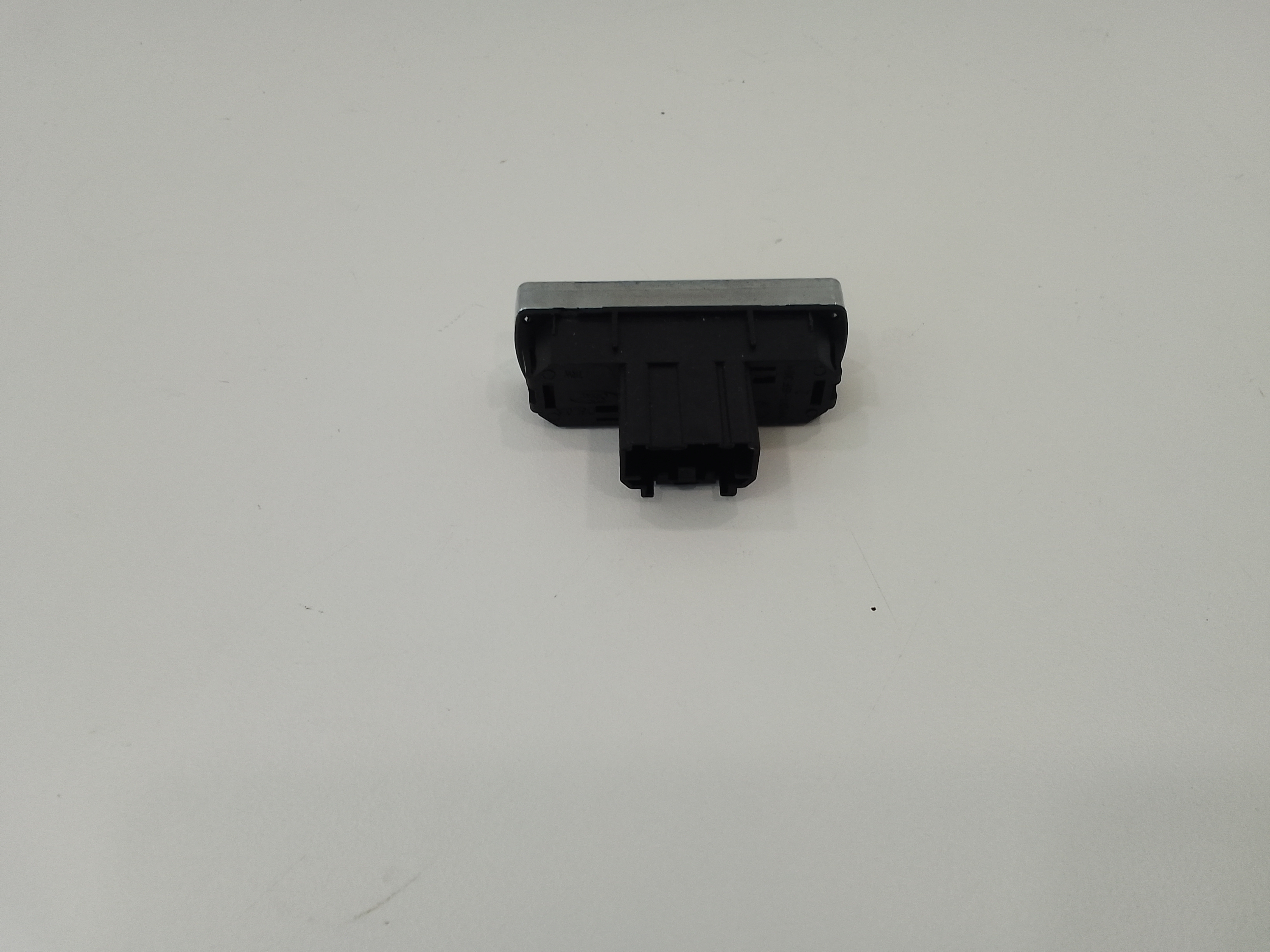 Pulsante luci di emergenza per Ford Mondeo S. Wagon 6 Serie (2007 - 2014)