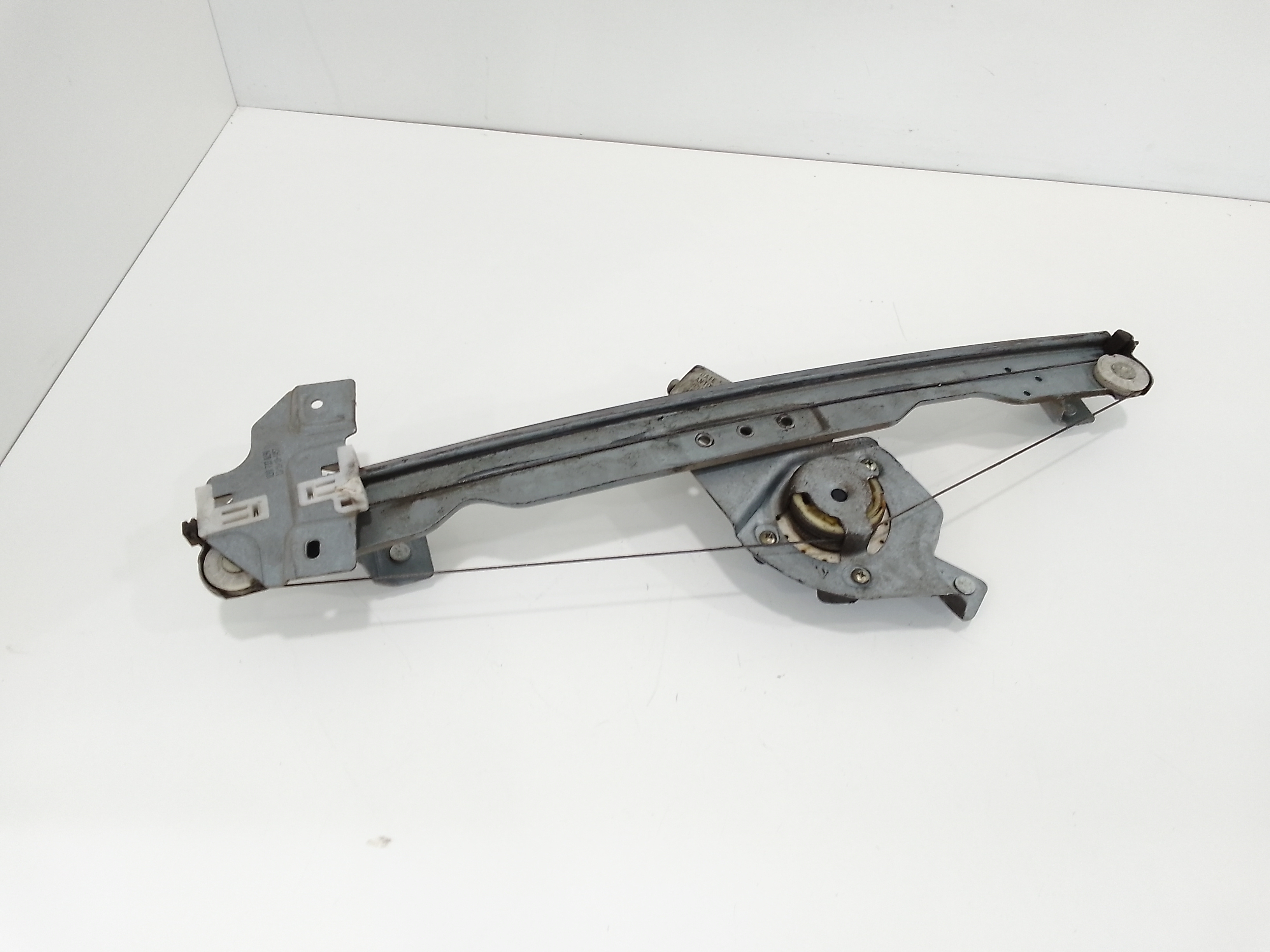 Cremagliera anteriore sinistra Guida per Dacia Sandero 1 Serie (2008 - 2012)