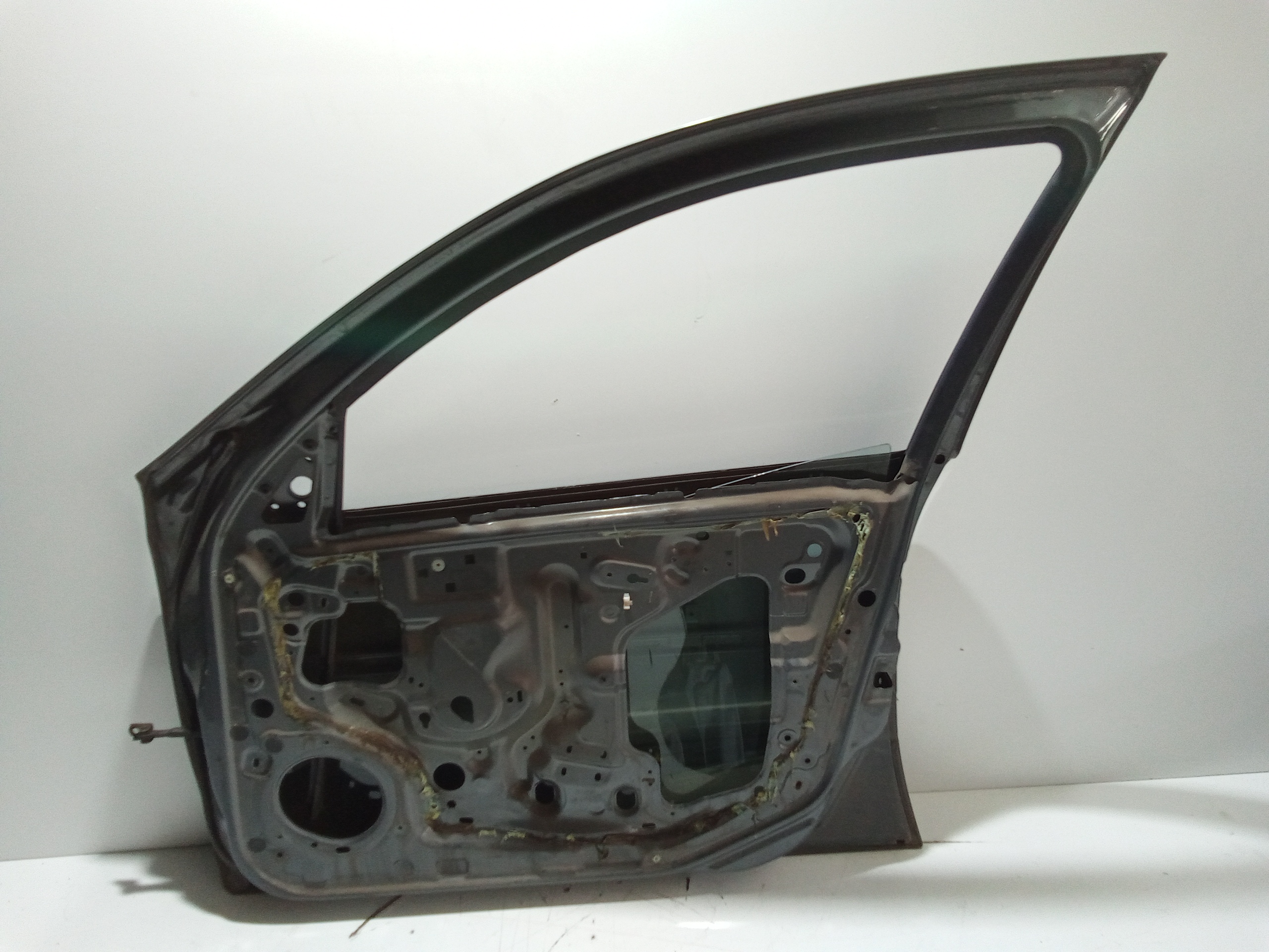 Portiera anteriore Destra per Nissan Almera 3 Serie (2003 - 2006)