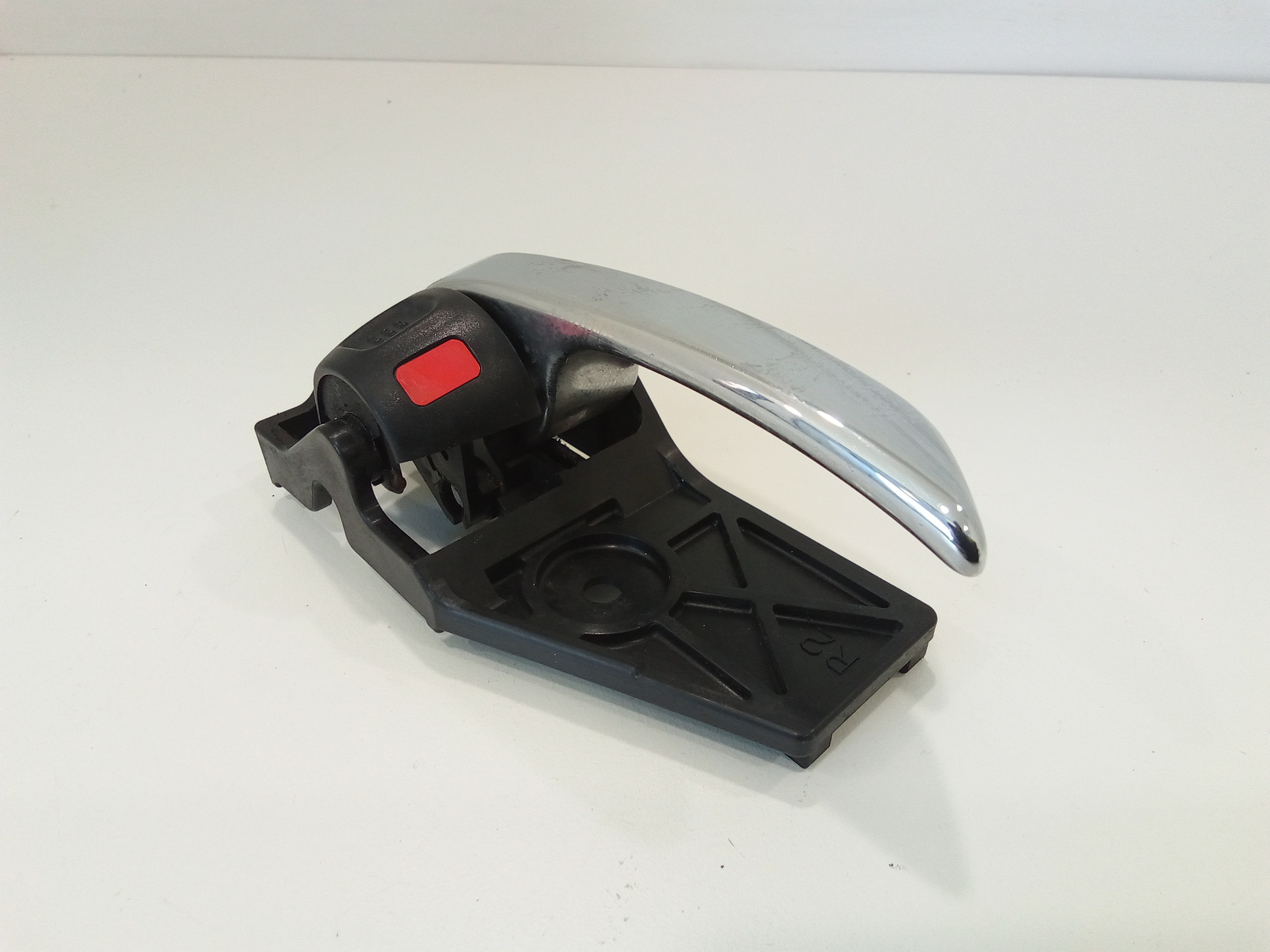 Maniglia interna Anteriore Destra per Suzuki Swift 5 Serie (10>12) (2010 - 2012)