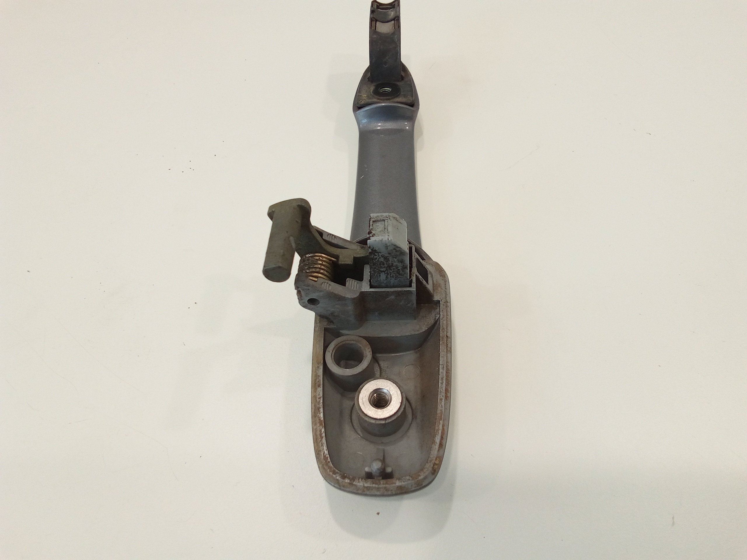 Maniglia esterna Posteriore Sinistra per Mazda 6 Berlina (2002 - 2008)