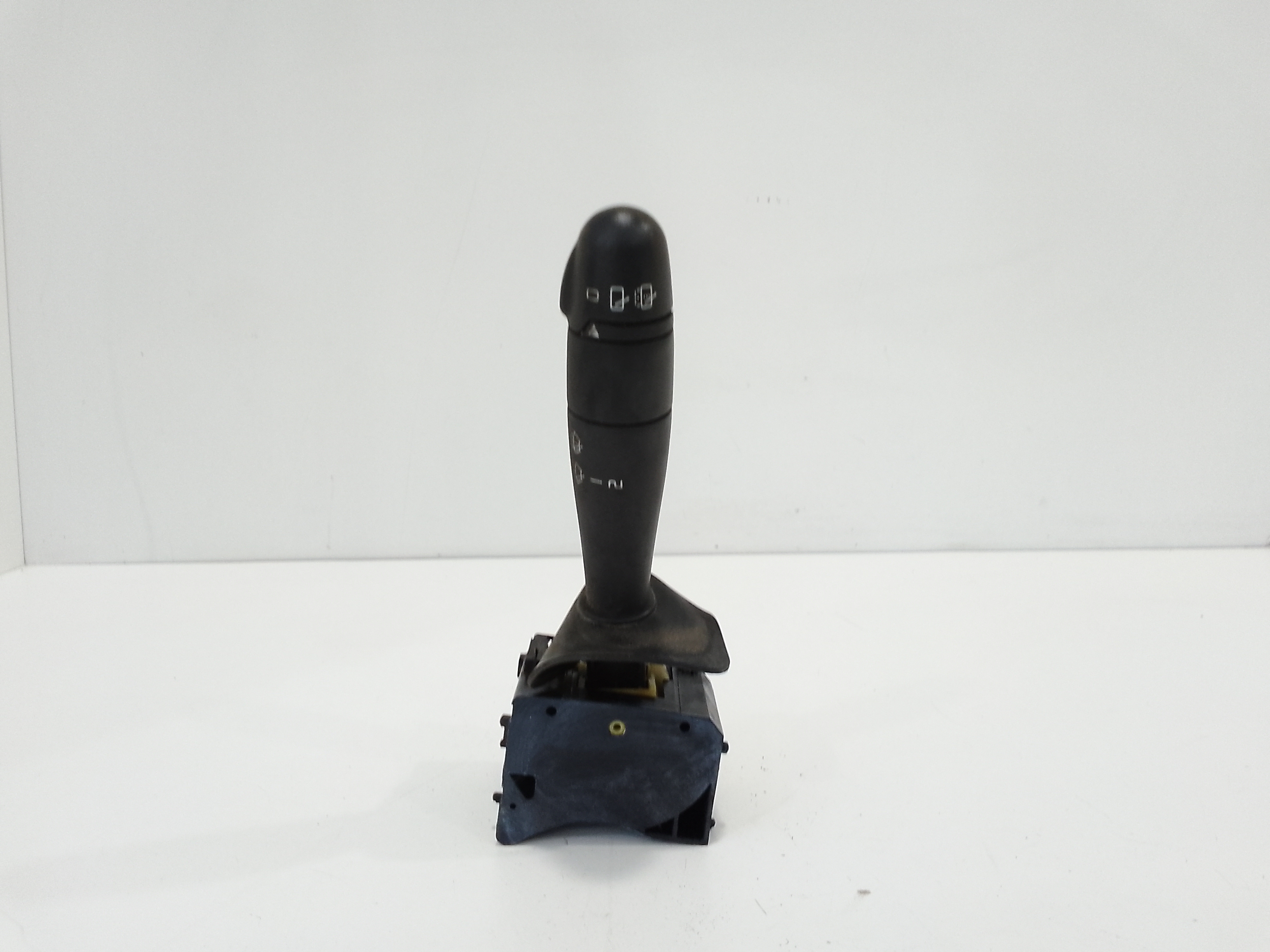 Devioluci destro per Dacia Sandero 1 Serie (2008 - 2012)