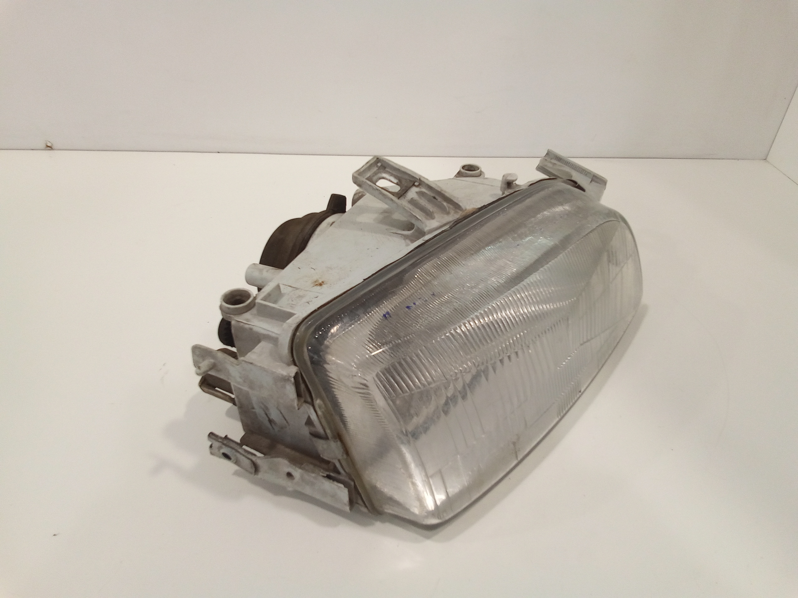 Faro anteriore Destro Passeggero per Fiat Punto Berlina 3p (1993 - 1999)