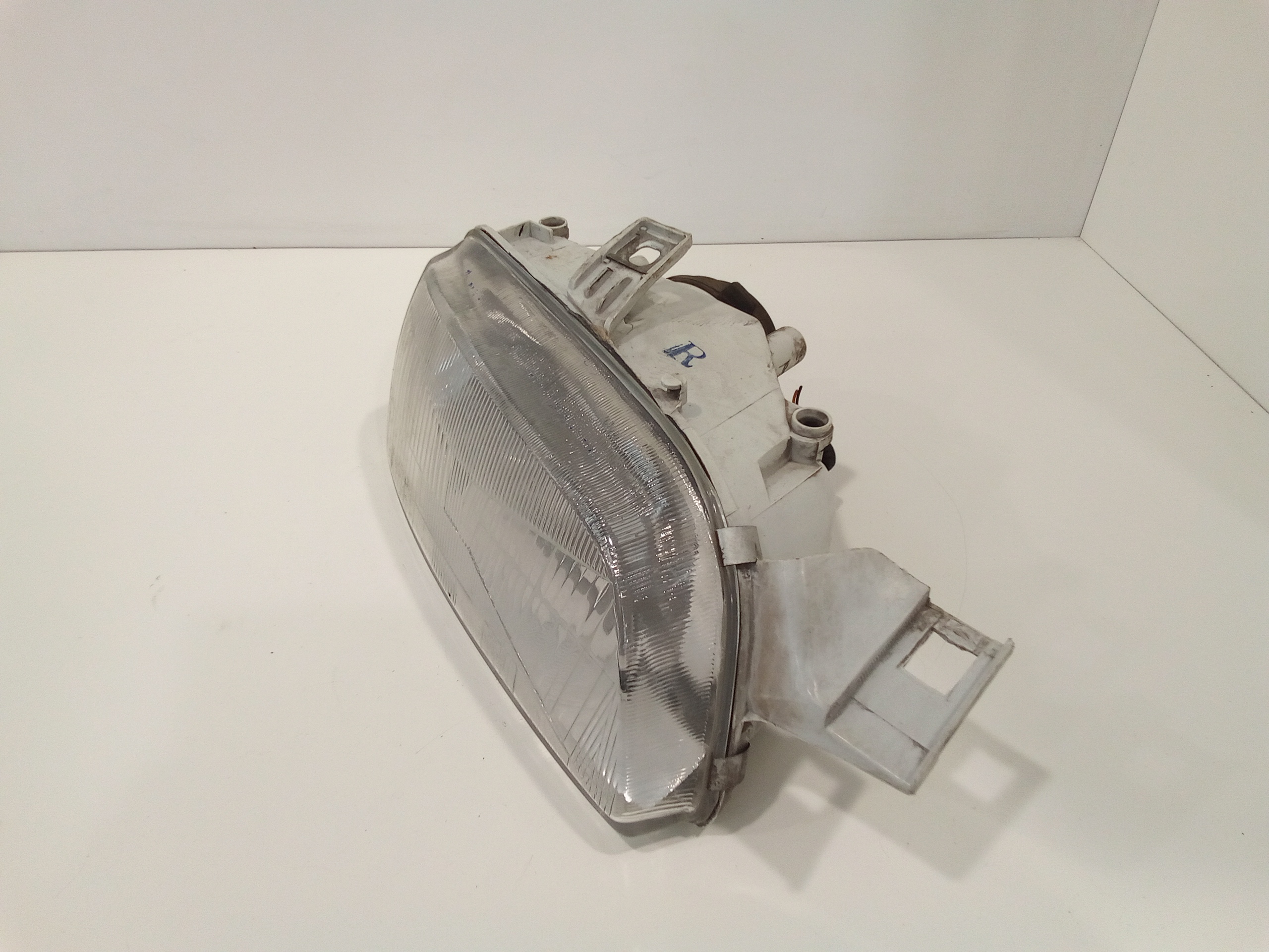 Faro anteriore Destro Passeggero per Fiat Punto Berlina 3p (1993 - 1999)